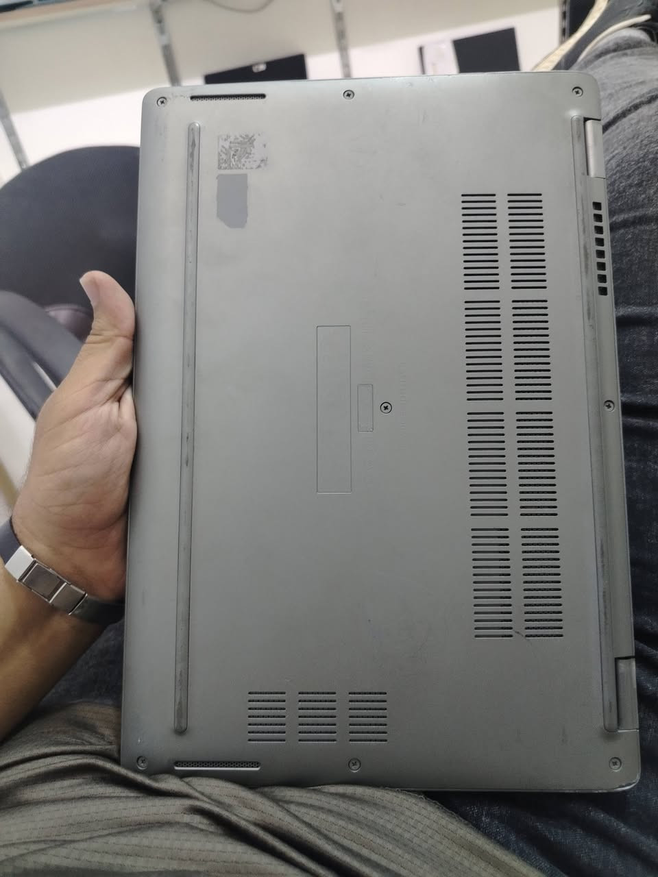 السلام عليكم ورحمة الله وبركاته
لابتوب، dell Latitude 5310 2in1
I5 10 th
8gb
256ssd NVMe SAMSONG
4gb Shared
14 FHD tuch
السعر ٣٢٥ الف دينار
العنوان بابل شارع أربعين يتوفر توصيل لجميع محافظات العراق مع الابتوب هديه ماوس وجنطه
للتواصل واتساب
***********
***********
نضافه عاليه، يفيد بل دراسه، والالعاب وحديث
