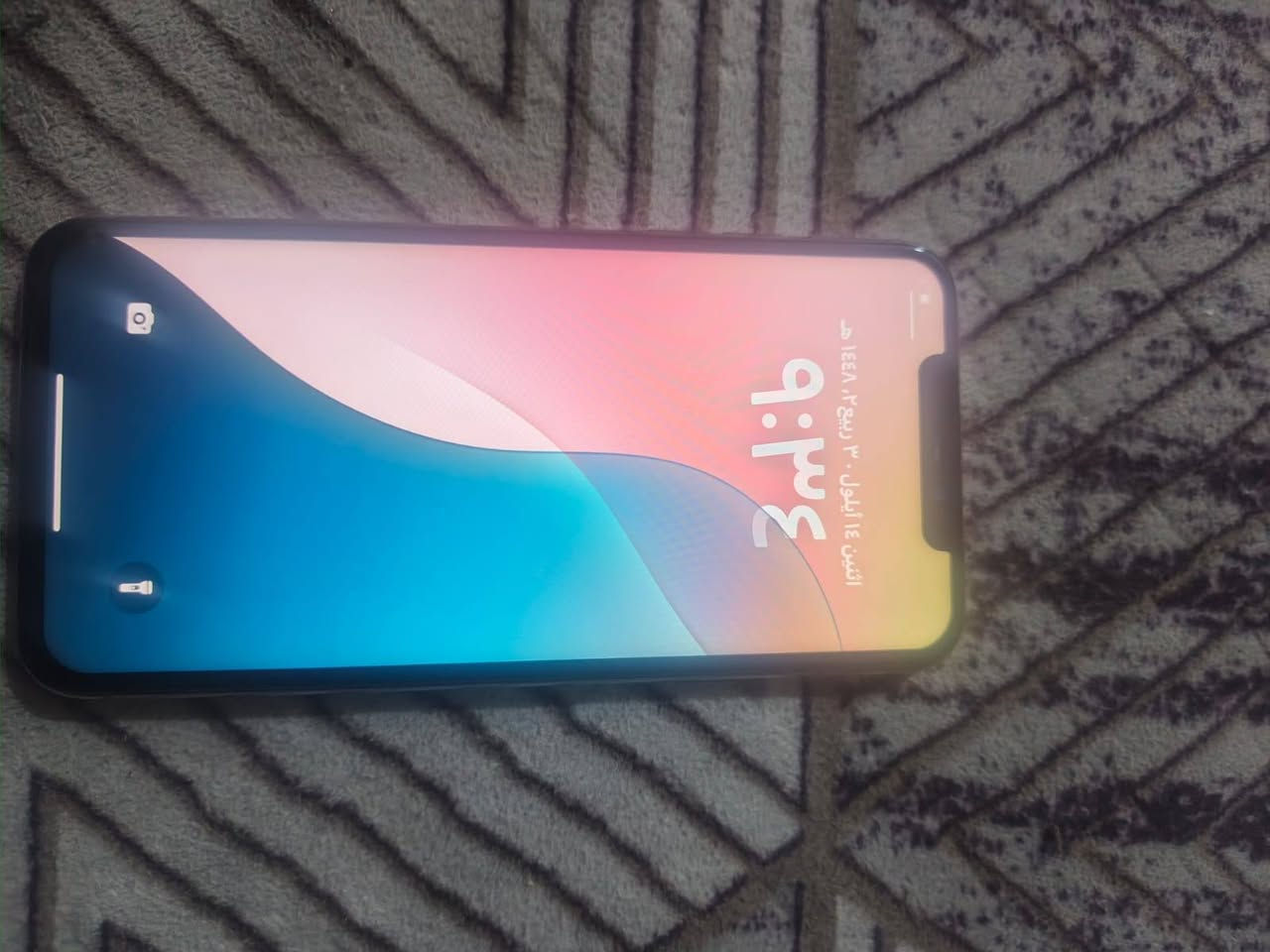 11 برو ماكس كامرته بيها رجه ذكره 256 ضهره طاك مبدل شاشه وبطاريه اصليات جهاز حلو فيس أيدي شغال سعر خاص ***********
