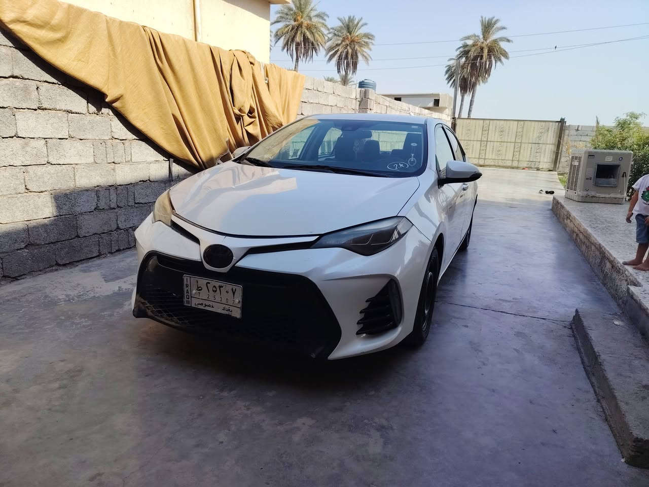 السلام عليكم
كورلا للبيع 2018 

وارد امريكي se

مواصفات معروفه 

مكينه 1800

تحكم استيرن 

رادار امامي 

حجر بيئه

لايت زنون لد امامي

شفتات استيرن

شاشه كامره خلفيه 

كير ومحرك مكفولات وخير من الله 

تبريد ثلج ❄️ 

  حادثه دعاميه فقط وبيه قطعه صبغ جاملق خلفي  داخل العراق 

رقم (بغداد )  

مكاني( بغداد )

سعره 140$ 

مامتواجد على الفيس 

رقم ***********

