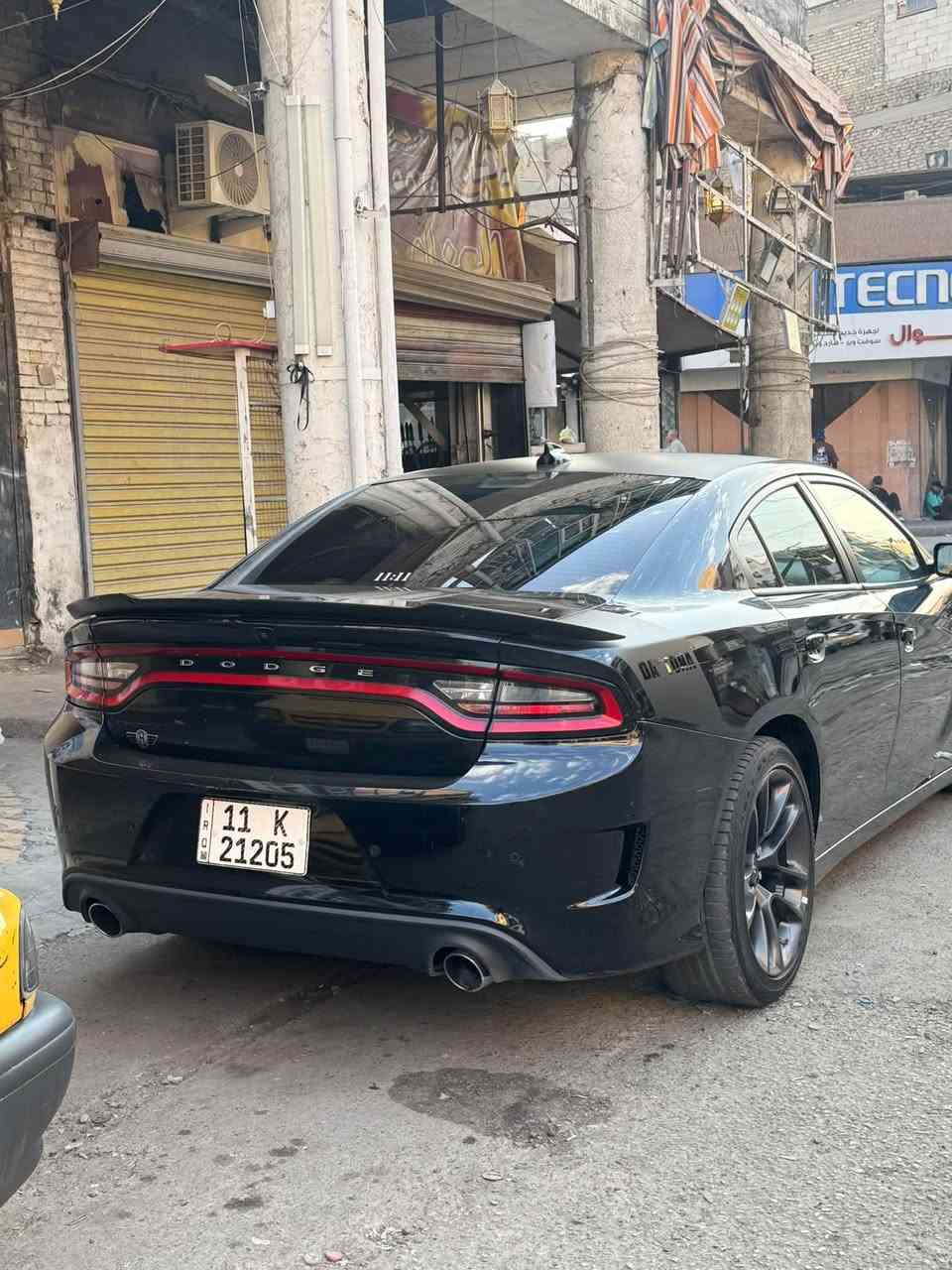السلام عليكم ارخص دايتونا 2023 بموديلها وبمواصفاتها
سياره فوول1/1 
رادار امامي ووستم صوت هارمن كاردون
وفتحه وكشن خزن وتبريد تدفئه حته الاسترين كهرباء 
دشبل خياط مو العادي وعينه 260 مالتها
ماشيه19 الف فقط رقم بغداد باسمي تحويل ثاني 
سعرها 225 وبيها مجال حادثها كدامكم بنيد مدبل نفس لون جاملغ بارد صبغ وتعمير بل لغد شاصي راديتر بلادي مملعبوب بيهن 
مكاني بغداد شارع فلسطين 
***********
