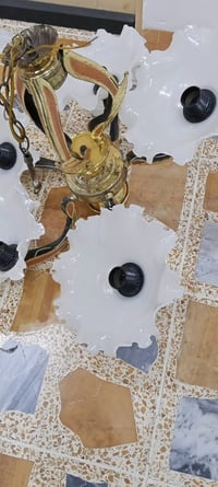 ثريات كبار • ثرية كبيرة • ثرية صغيرة