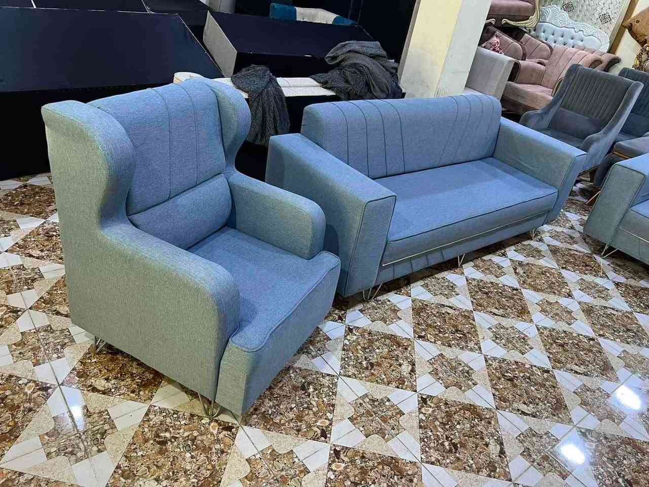 ئةم تاقم قةنةفة ١٠نةفةريية
بؤفرؤشتن لؤك لؤكة بيعيبة 
ئيسفةنجي ١٠سانتيمة 
ژم***********
شوين كةلار سةرجادةي ئاوارةكان
