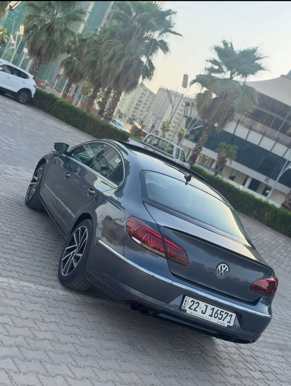 شوێن هەولێر ( سحری 68 وەرەقە ) 

***********

PASSAT CC 2012 
شکل نوێی خەلیجە 

R line قەپات مواسەفات

مەکینە ١.٨ تۆڕبۆی ٤ پستۆنە بە شەرت نەکراوەتەوە 

٦ گێڕی تۆماتیکە 

سەیارەکە ٤ پارچەی سبوخ بوو بۆ جوانی حیزام  بۆیاخم کردووە

سەقفی بەشەرت بۆیاخی نیە 
لێدرانی نیە بە شەرت 
ئێڕباگی نەتەقیوە بە شەرت

گێر و مەکینە و تەبرید بەشەرتە

ڕەقەم و ژینگەی نوێیە تا ٢٠٢٩ 
بە ناوی خۆمە 

٤ تایە و ویلی نوێی لە سەرە 

‎مواسەفات R line قەپات //-
‎١- ناو زەردە ٢- ٣ گێر ؛ حادی ؛ تۆماتیک ؛ سپۆرت  ٣- پانۆڕامایە ٤- هەموو گیانی حەساسە ٥- گێچ ئەلیک ترۆنی ٧- کوشین مەساج ٨- کوشین جلد ٩- برێک بەسمە ١٠- ئۆتو هۆلد ١١- تەحدد سورحە ١٢- کوشین کارەبایی ١٣- ٦ سەماحە ١٤- ڤۆلیۆم ١٥- تەبرید مەرکەزی ١٦-زۆر مواسەفاتی تر 

‎سعری ٦٨ وەرەقەو مەجالێکی کەم  
سەیارەکە لە هەولێرە 

*********** أربيل, العراق
