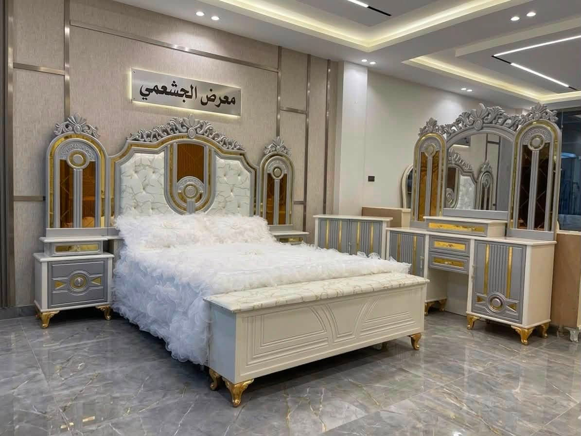 🚨 انطلقت أقوى تخفيضاتنا على موديل الأقواس – فخامة بسعر ولا أروع!
📉 من 2,450,000 دينار عراقي
🔥 إلى 1,950,000 دينار فقط
💥 فرق 500 ألف دينار خلال 6 أيام بس!

✔️ موديل الأقواس – نجارة عراقية 100%
متوفر ضمن وجبة الدرجة الأولى ووجبة الأصباغ (البوية)

✨ تفاصيل الطقم (10 قطع):
• كنتور بطول 330 سم + ملحق 430 سم – ارتفاع 250 سم
• تصنيع داخلي: صاج طبيعي 4 ملم
• وجه الكنتور: MDF سماكة 12 ملم
• الضهر: چرچوبة شد برغي
• القاعدة الأرضية: بلوك صاج
• أبواب نرمادة شريطية
• التقطيع الداخلي: حسب رغبتك
• سكك سلايت – تقطيع بلوك بورد
• الشازون: خزان + طابورية إضافية
• سرير 6 أرجل من بلوك بلاويد
• لون الدوشمة حسب اختيارك
• تصميم فريد بمسكات مختلفة عن باقي الموديلات

🚛 توصيل وتركيب لكافة محافظات العراق بكروه
🛠 صيانة مجانية لمدة سنة كاملة

📍 العنوان: الرمادي التأميم قادسية الاولى
📞 للحجز والاستفسار:***********

🔹 معرض الجشعمي للأثاث – ثقة محلية بجودة عالية

⏳ الكمية محدودة والعرض ينتهي خلال 6 أيام فقط!
👇 لا تفوّت الفرصة وخلي غرفتك تحچي ذوقك!
