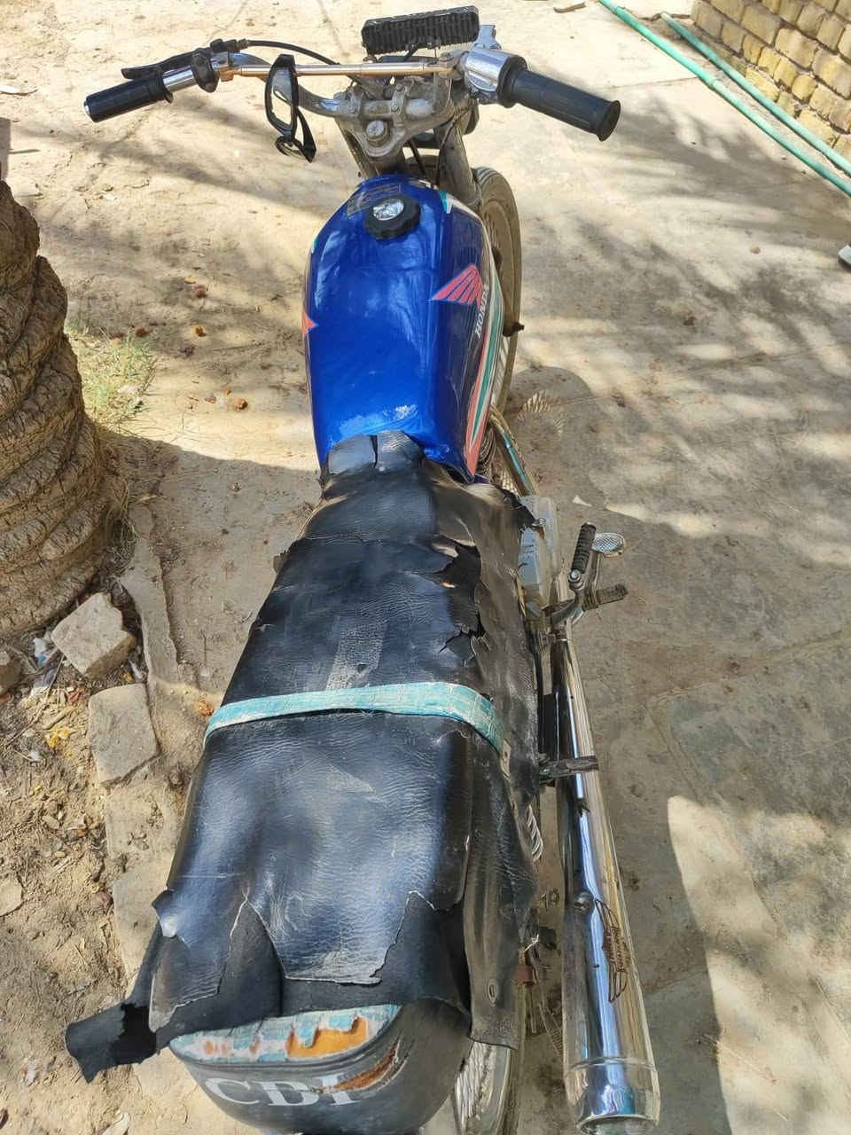 دراجه تايكر للبيع شغاله السعر ٢٥٠ وبيه هواي مجال مكاني بلقاسم ‏‪***********‬‏

