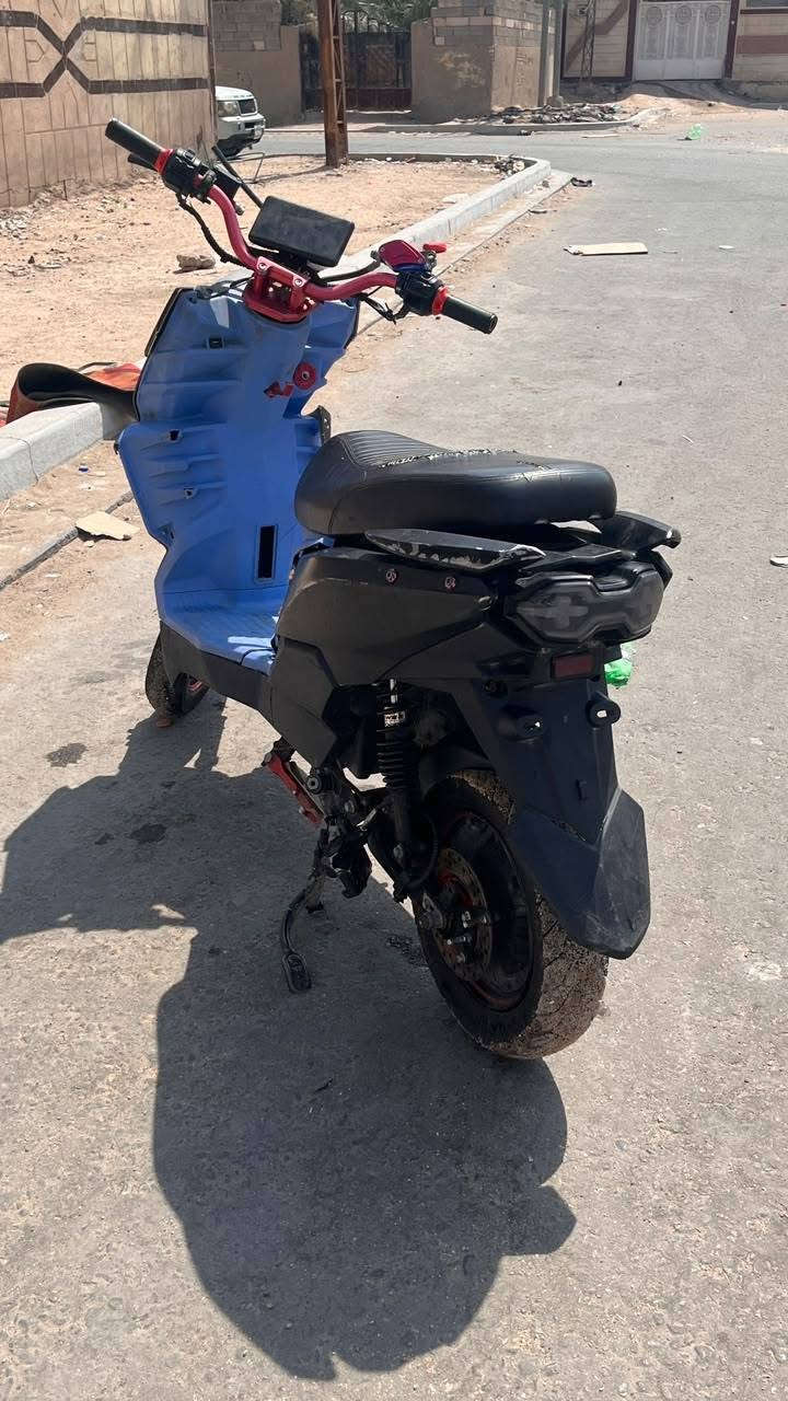 دراجة شحن • بدون بطاريات • نضيفه