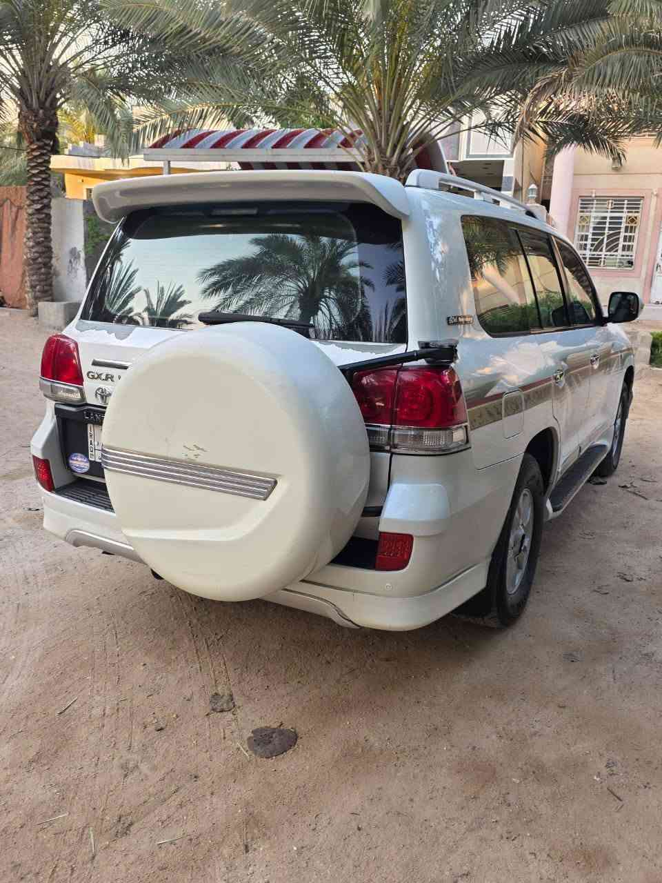 لا ندكروز م 9   قطري مكفولة بس بيه جراد بل قماره والبنيد بيه بارد شي بسيط وشخط بل باب الخلفي كير ومكيينه مكفولة شاشه بصمه ٣قطع تبريد***********
