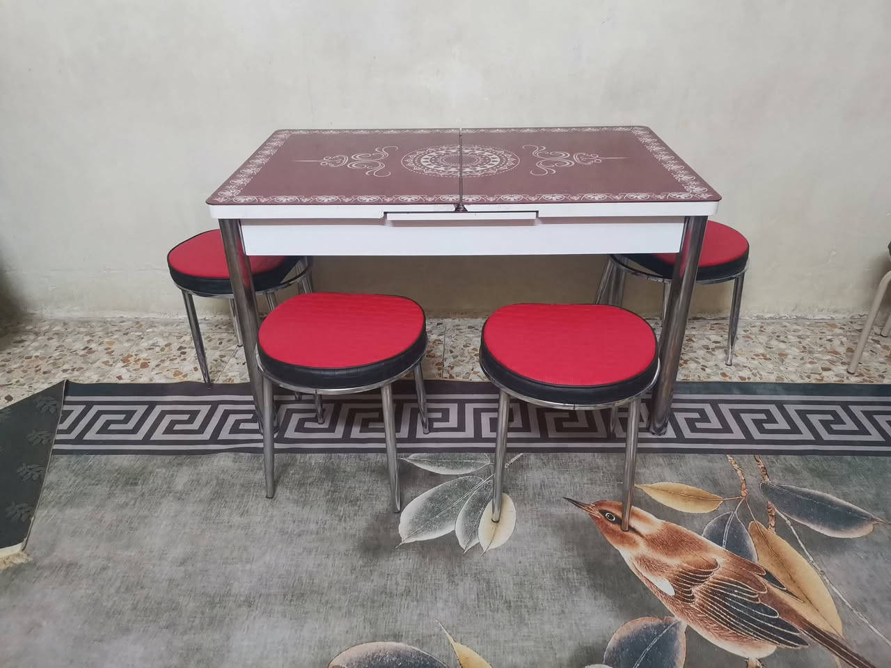 للبيع • زعفرانية