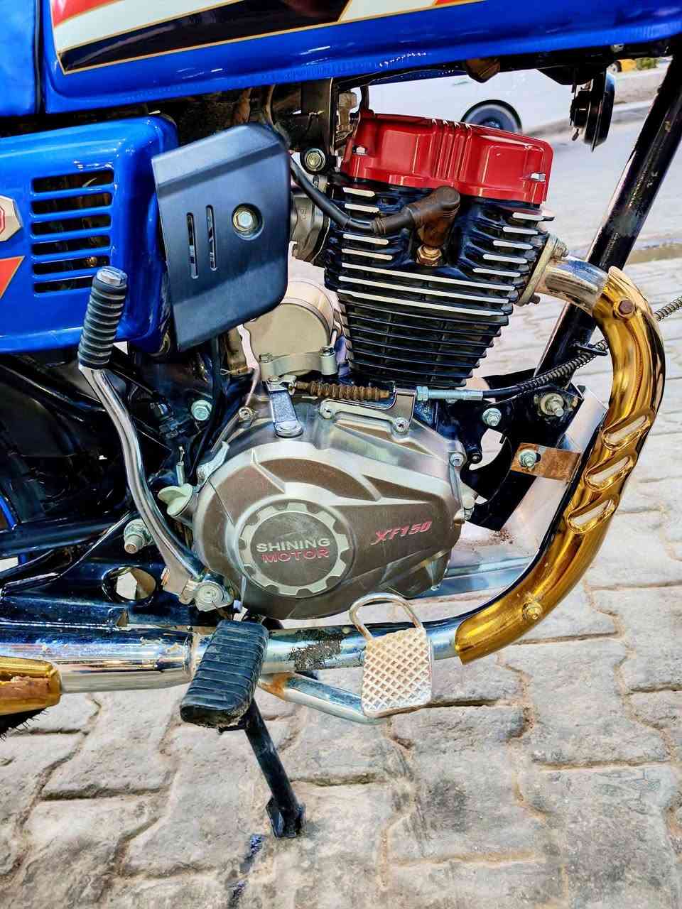 سوبر شاينك موديل 2023طالعه25 أصولي وكيله علي عنجور بل خان دراجه مكفوله كفاله عامه براغي ما مفتوح بيه مكينه  على وضعه البلادي سعره مليون وبيه مجاالعنوان حي جامعه رقم ***********
