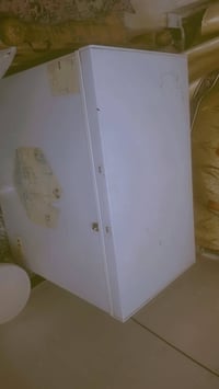 مجمده للبيع مكان الضباط ا.   ستفسار    07505620996.   07905324458