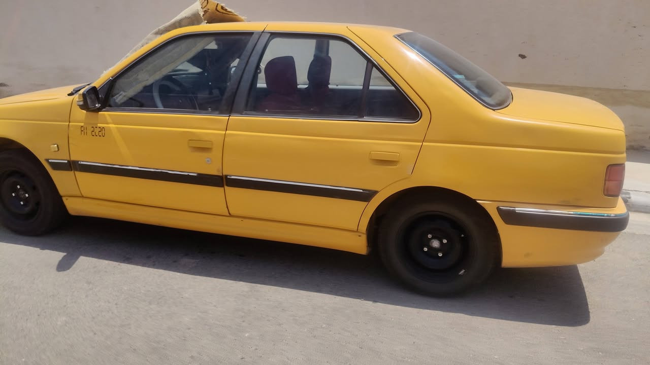 🚗 للبيع بيجو 2018
✅ موديل 2018
✅ خطين  على البنزين والغاز 
✅ السيارة مكفولة من ناحية المكينة والكير
✅ السيارة باسمي مباشرة تحويل
✅ السنوية مجددة لغاية 31
✅ مصفّرة هيئة وغرامات

🔧 الملاحظة الوحيدة: الجاملغ الأمامي مبدل.

💰 السعر: 49 ورقة وبيها مجال عد المعاينة.

للتواصل. *********** .
