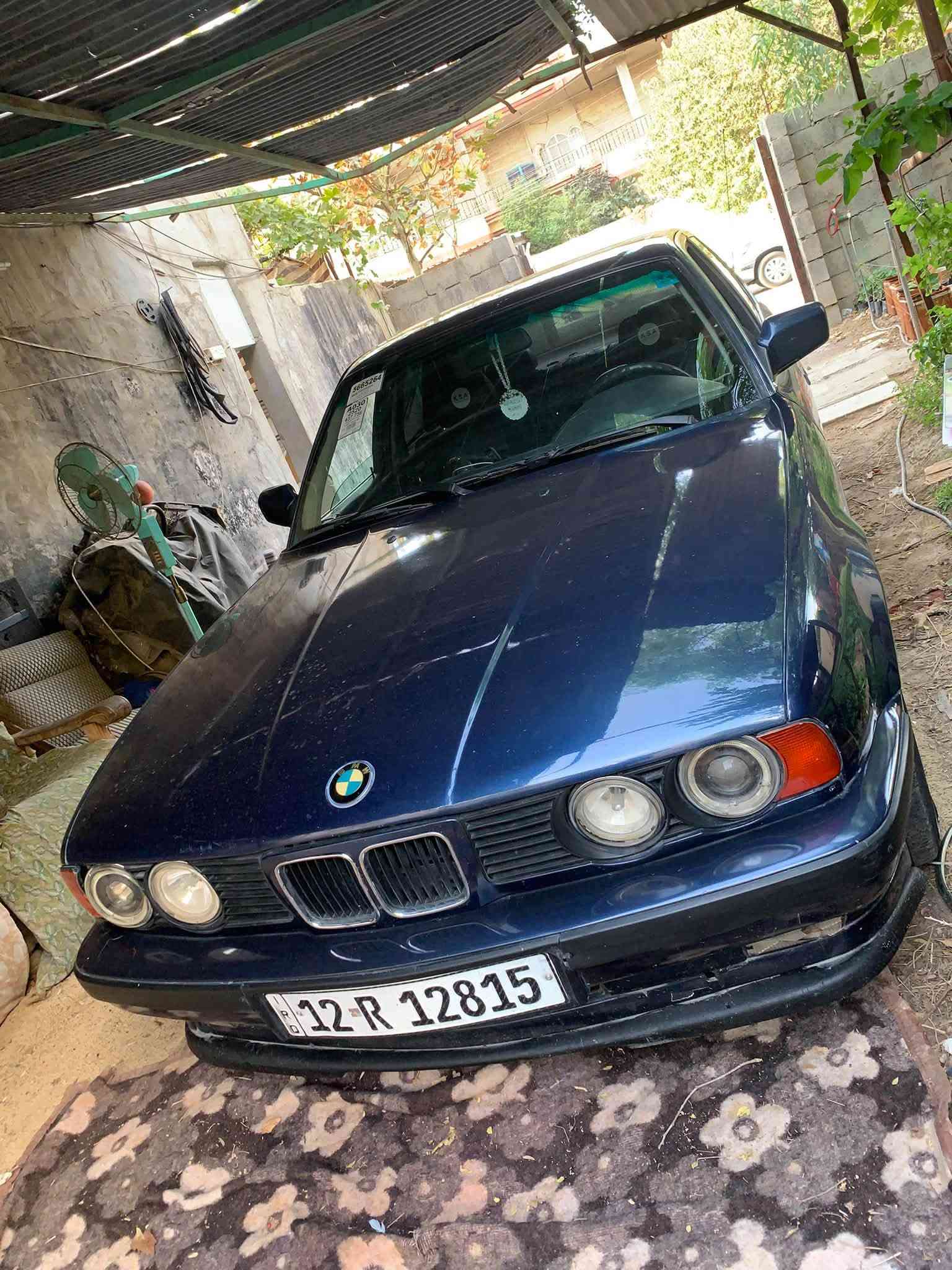 BMW للبيع 520 كير عادي 
تبريد ثلج ❄️
كابون بانزين بيها 
محرك كبس
موديل 1992
باسمي سنويه جديده 
وايرمنيه كلها شرط وشغاله
داخل جلد 
لايتات زنون اصلي
سعر 42 بيها مجال 
موصل حي الوحده قرب جامع الصابرين
***********
