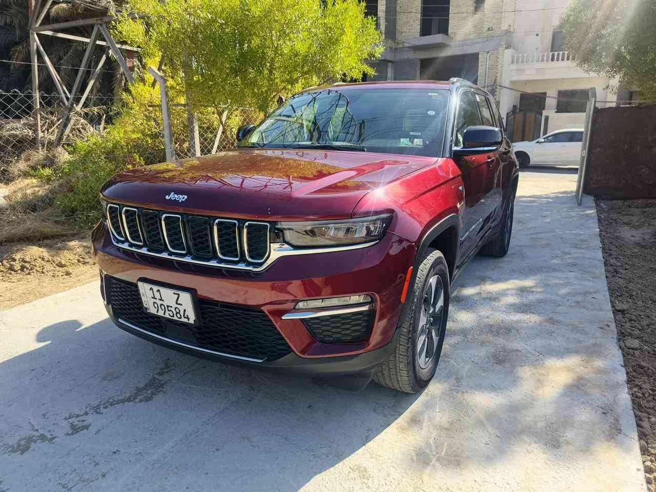 سلام عليكم
جيب موديل ٢٠٢٣ . فول مواصفات بلكن هايبرد 
ثلاثه انظمه قياده بانزين وشحن وهايبرد 
سياره فووول الفول 
جديده كلش حادثها كلش بسيد طعجه براس البنيد شويه عله كد شبر اقل 
بدون ايرباك
السعر ٢٨٩ ورقه ولتقارنها بالمهجومات
للبيع او مراوس 
مكانها بغداد الكرخ
***********
