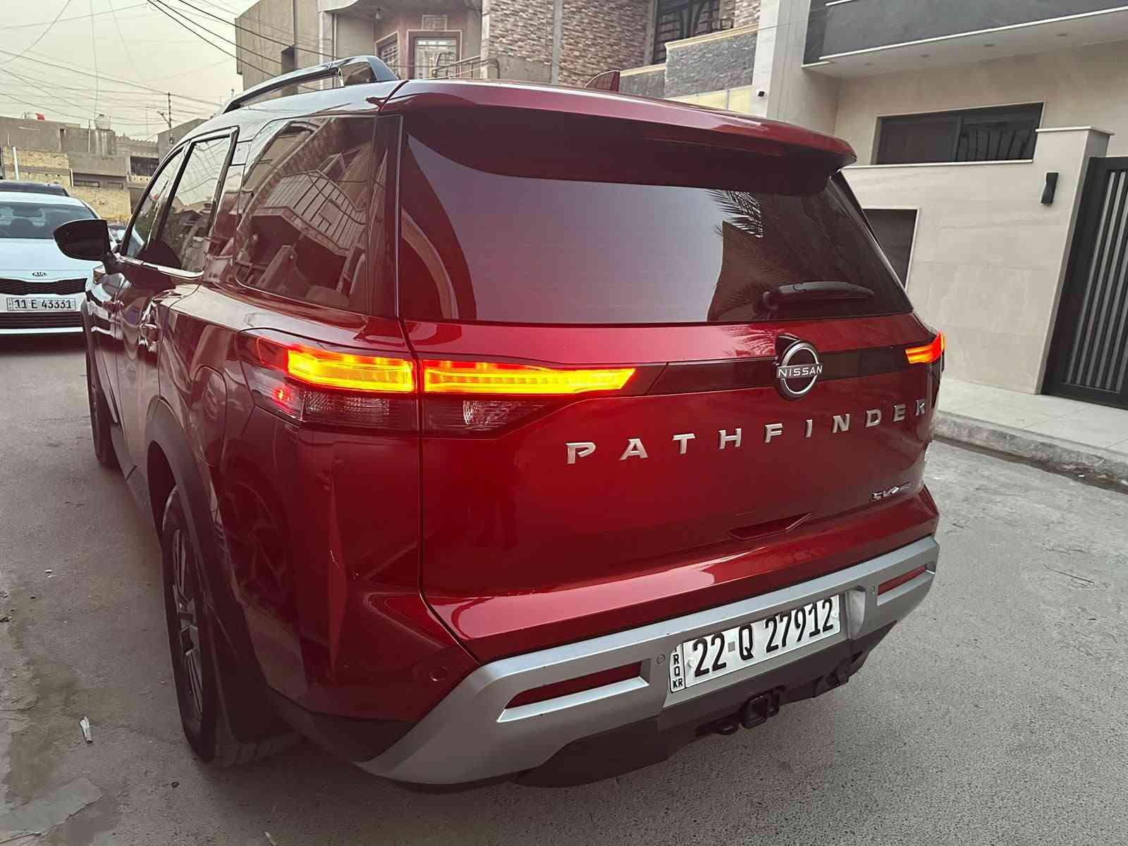 نيسان باثفايندر 2024 SV V6
السلام عليكم 

نيسان باثفندر  (( 2024 )) للبيع  لون ماروني 

موااصفاات السيارة SV 
محرك 6 سسلندر   3500
عداد المسافة 15الف قابل للزيادة

بصمة 
تشغيل عن بعد
رادار امامي (تحديد مسار)
رادار جانبي (نقاط عمياء)
رادار خلفي (تحذير من الاصطدام)
حساسات امامية+ خلفية
كاميرات 360°
كشنات مخمل
كشنات تدفئة
تحكم كشن السايق  كهرباء
اشاير بالمري
تبريد  3 قطع
تحكم وضعيات القيادة...Drive Modes 
شفتات + تحكمات ستيرن 
هيتر ستيرن
‏Apple Car Play
‏Android Auto 
هاند بريك بصمة
اوتو هولد Auto Hold
اوتو ستارت ستوب Auto Start stop
مانع انزلاق+ABS
شاشة كبيرة لمس+كاميرا
منافذ AUX+USB
7 راكب كشن متصل

السيارة حادثه موضح بالصور وصور الحادث مرفقة مضللة للجمالية رقم اربيل باسمي هزة تخلص شهر 5 2027
حتى مادوخك السيارة بنيد مبدل وجاملغ مصبوغ وراجع بصف السايق ايرباك ستيرن وتكمة ساق طاك / نقصها قبغ محرك ودرع جوه السيارة لايت تكمة ورة السايق عاطل  شك 10سم كشن السايق يتخيط  

مكان السيارة بغداد 
السعر 27500 $

***********
