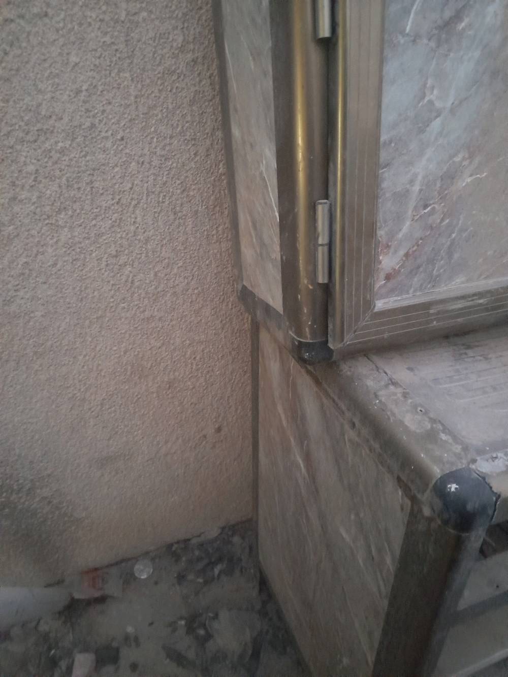 كاونتر نضيف مستعمل وسعره بي مجال،المكان الغزالية