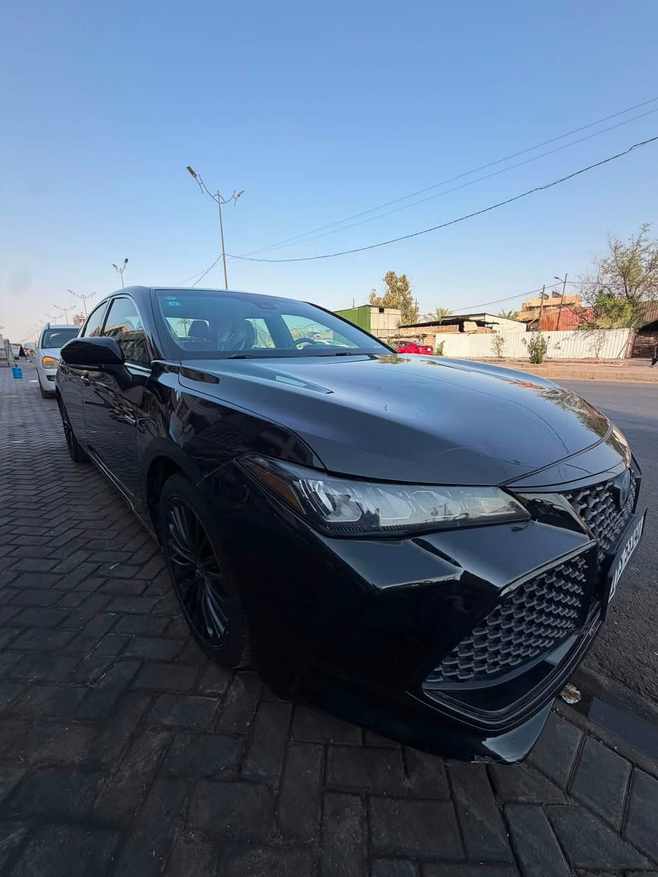 السلام عليكم افلون 2021 هايبرد مكينه 2500 
اسود بيها هاي الملاحضات وحالوب مال عراق وتبديل شاصي خلفي وبارد 
بسعر مناسب 

السياره فول 
فتحه
 بصمه 
شاشه جبيره 
سماعات  JBL
داخل لونين 
تدفئه بلكشن 
وكشن كهربائي 
رادارامامي 
نقطه عمياء 
تبريد قطعتين 
وبسعر كامري 170

***********
