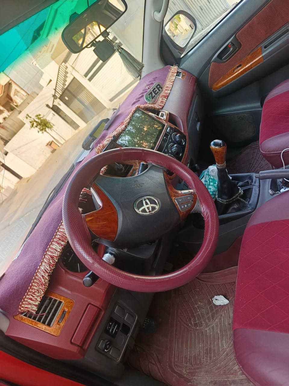 تراوس برادو • ٢٠١٢ • ٢٥٠٠٠٠