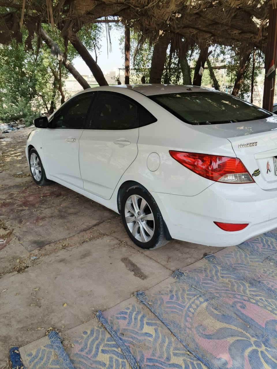 اكسنت 2014 خليجي رقم بابل مشروع وطني محرك 1600
بيها فقط بنيد صبغ بدون ضربه قويه 
محرك وكير مكفولات حداديه جديده تخم تاير جديد تبريد ثلج السعر 85$ مكانه كوفه رجآ بدون خاص ***********
