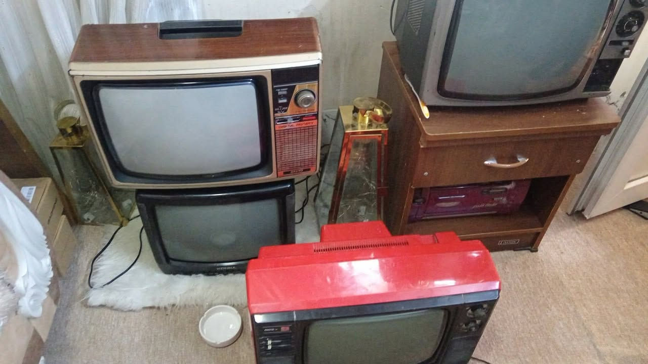 انتيكات و بل شرط شغلات tv
