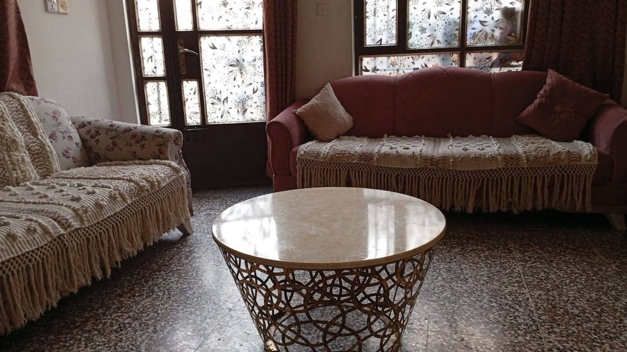 اثا منزل كامله كل واحد وسعره للستفسار التواصل على الخاص او على رقمي ***********

