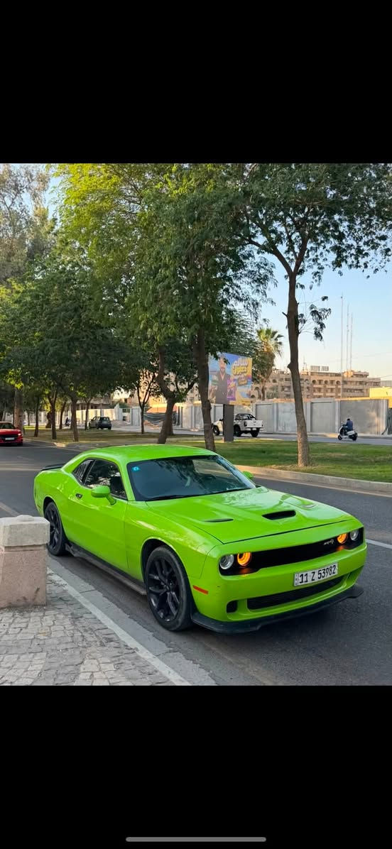 اللهم صلي عل محمد وال محمد
دوج جالنجر لون تفاحي (مميز)
Sxt 23 مديل
الحادث جاملغ وبنيد عكس سايق السياره كلش نضيفه مابيه اي قص صدر جديد قبل شهر مبدله ربع متصرف عليه
السعر 200 وبيه مجال ان شاء اللّٰه مكاني بغداد رقم تواصل 

***********

صور السنونار والحادث داخل المنشور
