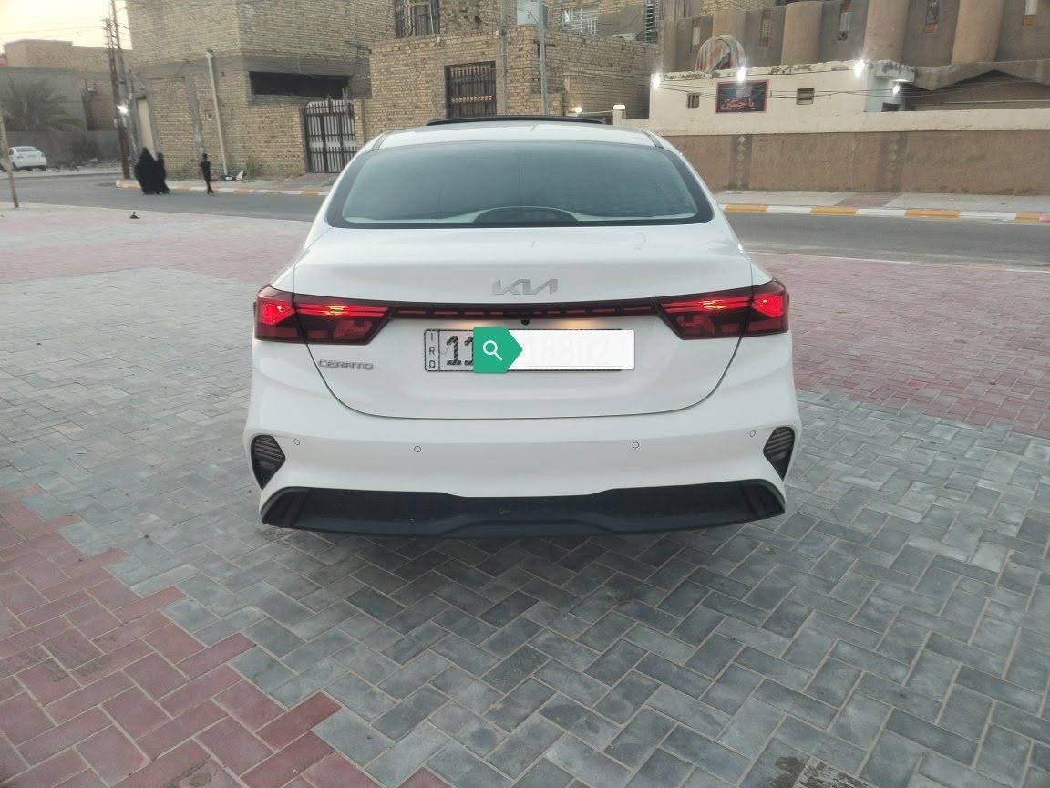 سلام عليكم كيا سيراتو مديل 24 مكفوله كفاله فول مواصفات فتحه مكينه 2000 وكير وحداديه وتبريد كفاله سبير مانازل رقم بغداد بسمي دولي ماشيه 20 لف جديده سياره معنه الكلمه سعر 180 وبيه مجال هاذه رقمي *********** لاستفسار
