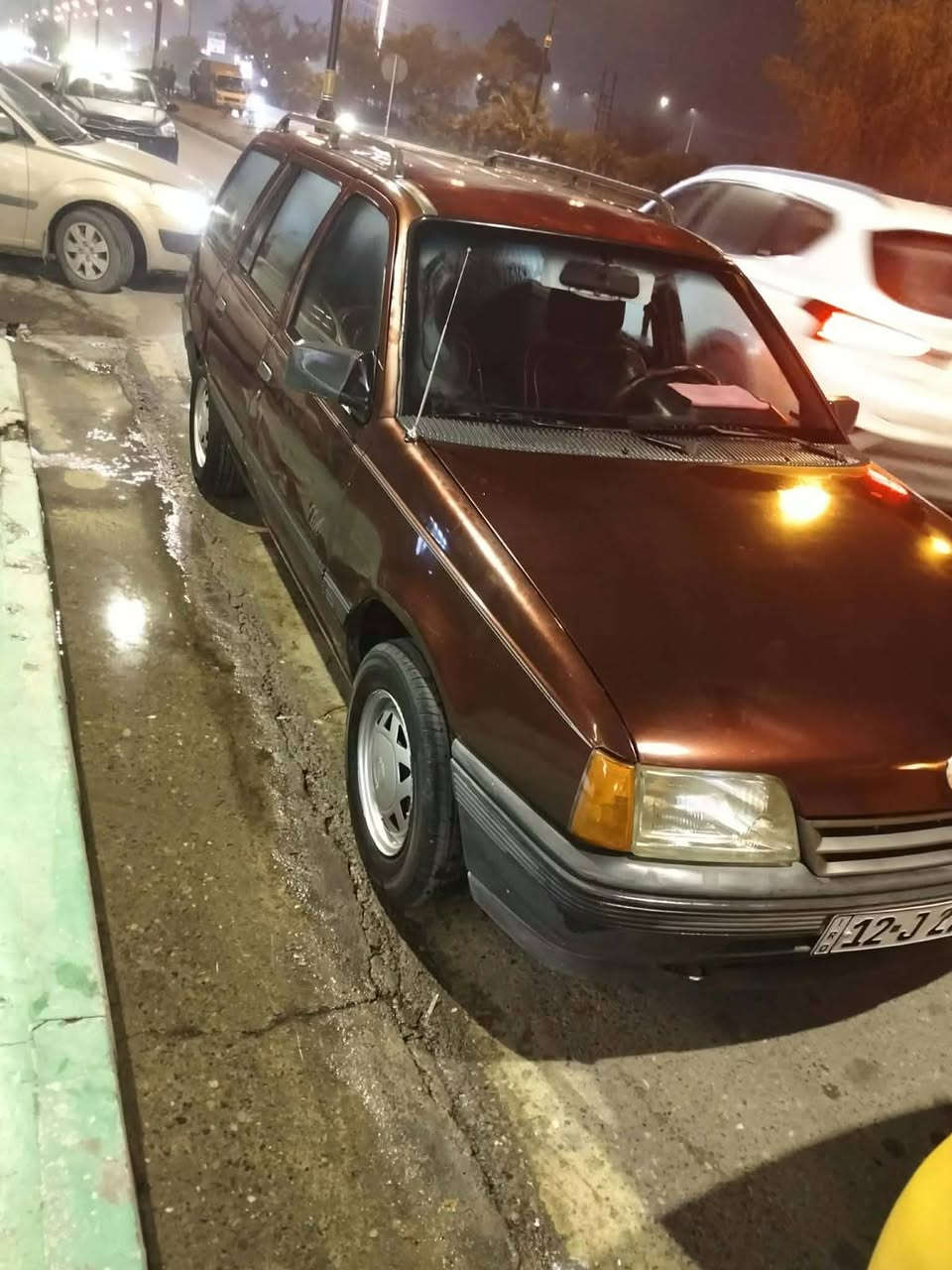 كاديه حجم 16 السعر 35
هذا رقم الموبايل***********
