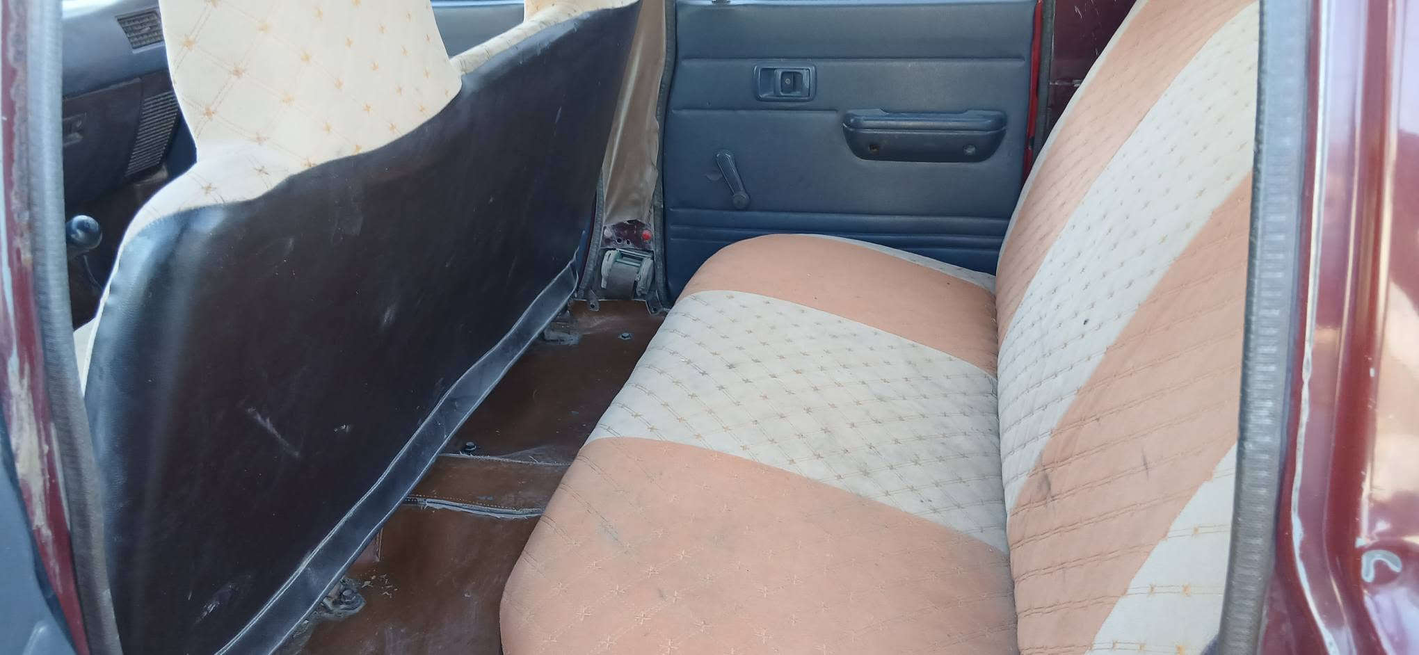 السلام عليكم بيكم رقم بغداد تحويل موديل 90 جاهزه مكفول سعر 35 وبيها مجال *********** واسط قضاء الحي
