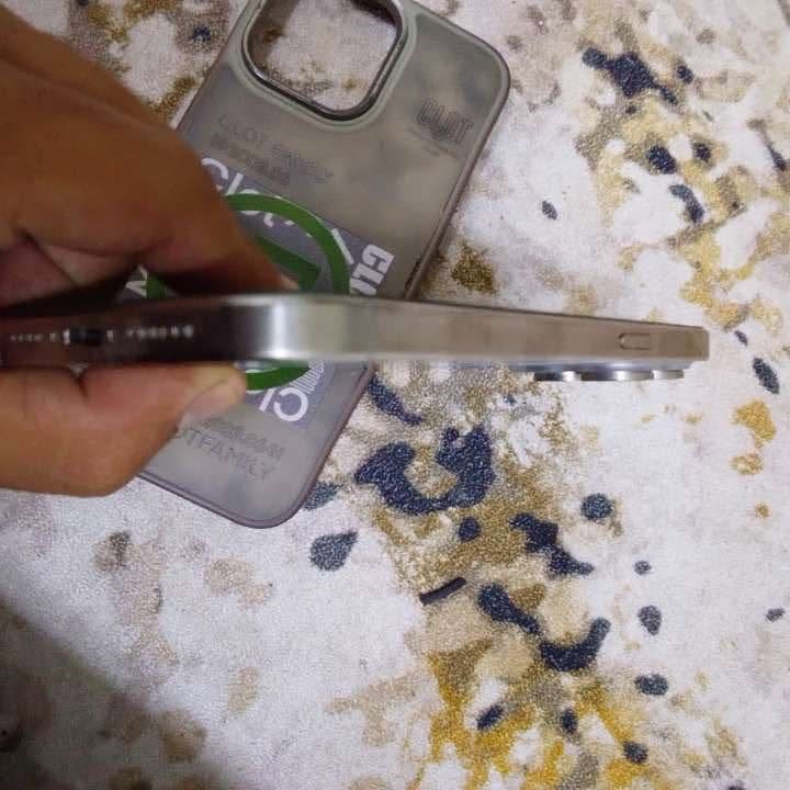 ايفون ١٥ برو ماكس
ذاكرة ٢٥٦
بطاريه 86
جهاز مستبدل ضهر ليز وكاله 
كامل ملحقات 
عنواني البصره حيانيه 
سعره مليون و١٠٠ وبيه مجال 
***********فقط واتساب

