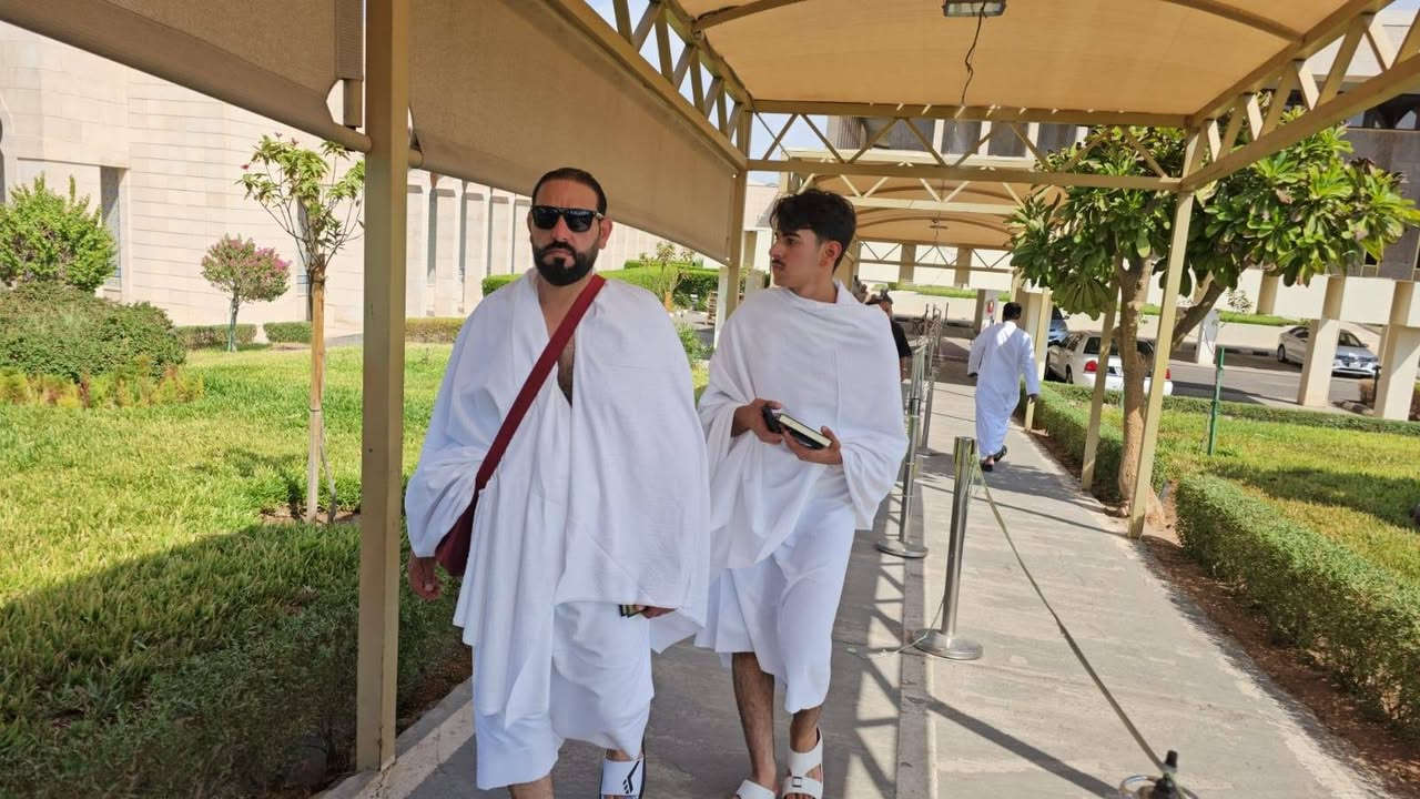 الحمد لله الذي ببنعمته تتم الصالحات...
بفضل الله وكرمه، أتمّت قافلة شركة روعة الغيداق مناسك العمرة، نسأل الله تعالى أن يتقبل منهم صالح الأعمال ويجعلها عمرة مقبولة وذنبًا مغفورًا.

تعلن شركة روعة الغيداق عن استمرار استلام الجوازات لرحلتنا القادمة:

 * تاريخ الرحلة: 9 - 9 - 2026

 * نوع الرحلة: براً

 * تفاصيل الإقامة:

   * 4 أيام في المدينة المنورة 

   * 7 أيام في مكة المكرمة 

وببرنامجين ( محبس الجن )و(ابراهيم الخليل) 

وباسعار تنافسيه جداً جداً

الأماكن محدودة، نسعد بخدمتكم وتسهيل رحلتكم إلى بيت الله الحرام!

المتعهد؛ استاذ محمود فاروق 

فرع الفلوجه؛شارع جيش الشعبي

للاستفسار :***********
