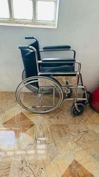 للبيع • أغراض • اتصال
