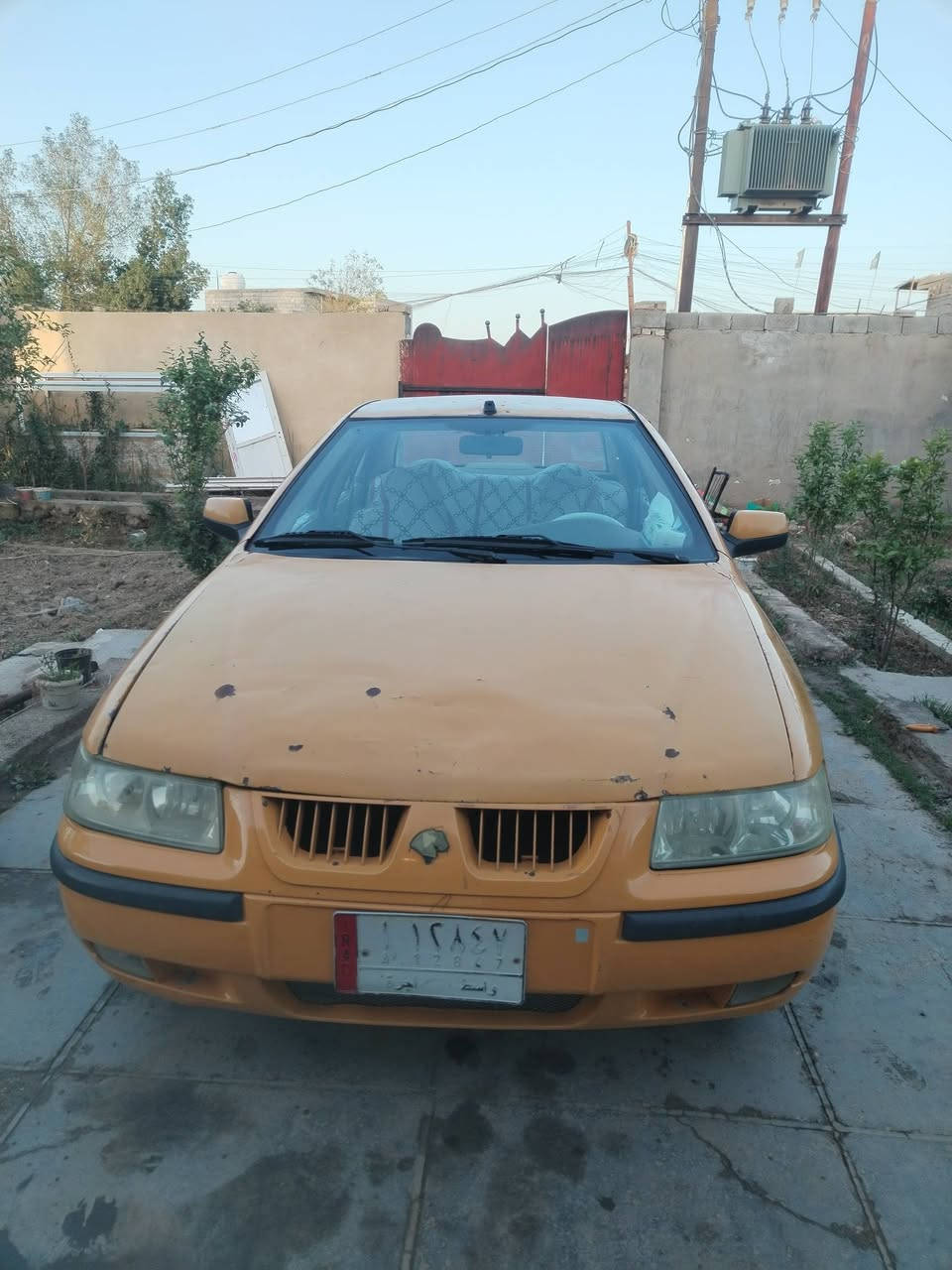 سمند مديل 11 للبيع مكينه وكير خير من الله السياره بيه خياسات وكهربائيات كله شغاله وبيه معجون بتكمه الخلفيه ومعجونها مفطر سنويه ل ٢٨ السعر ١٨ وبيه مجال قليل  هاذ رقمي ***********
