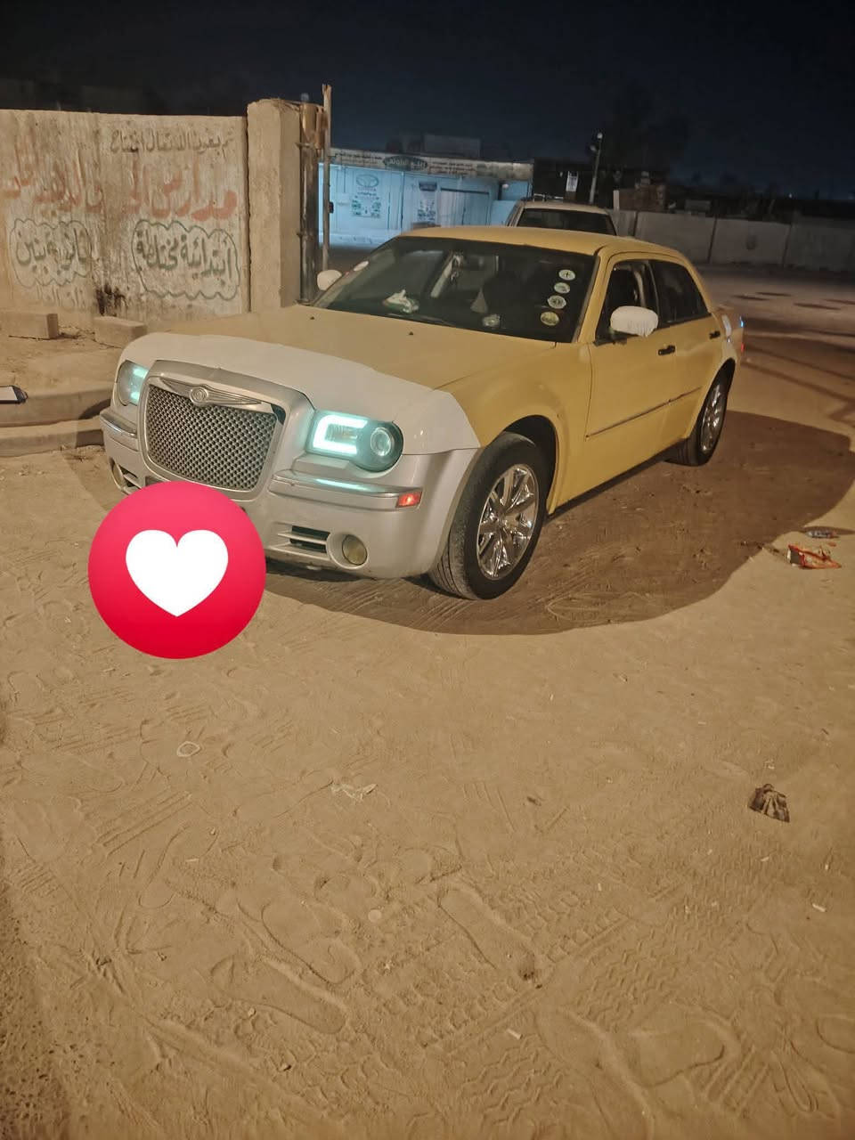 السلام عليكم خويه سياره أصولي أصولي اوباما أصولي رقم صدامي عليه غرامات موديل 10 صفره وجاهزه من كلشي  عليه 4ملاين غرمات سياره جاهزه كلش ع الاخير السعر 55و غرمات عليك *********** واتساب بس
