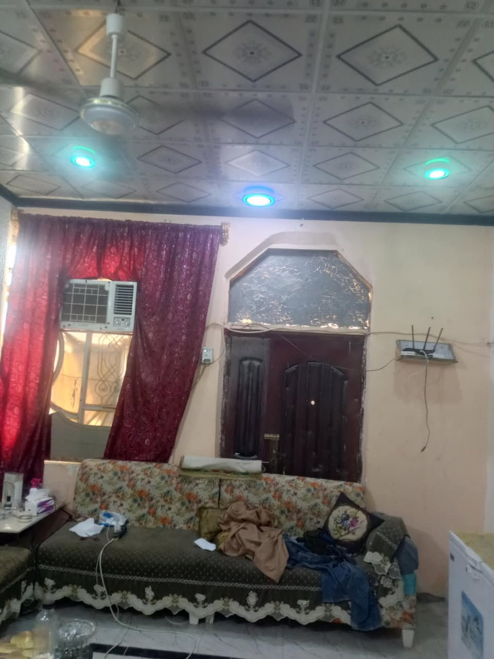 بيت للبيع زاعي ناحيةاور سديناويه✍️
200م 

المشتملات 👇 

3غرف نوم وصاله ومطبخ واستقبال وصحيات 

نوع البناء بلوك السقف عكاده 

200متر عن الشارع العام 

فرع مقابيل الجنسيه 

السعر 60مع المجال

                       للستفسار:***********📞

                       واتساب:***********

                    نستقبل كافة العروض العقارية ✍️
