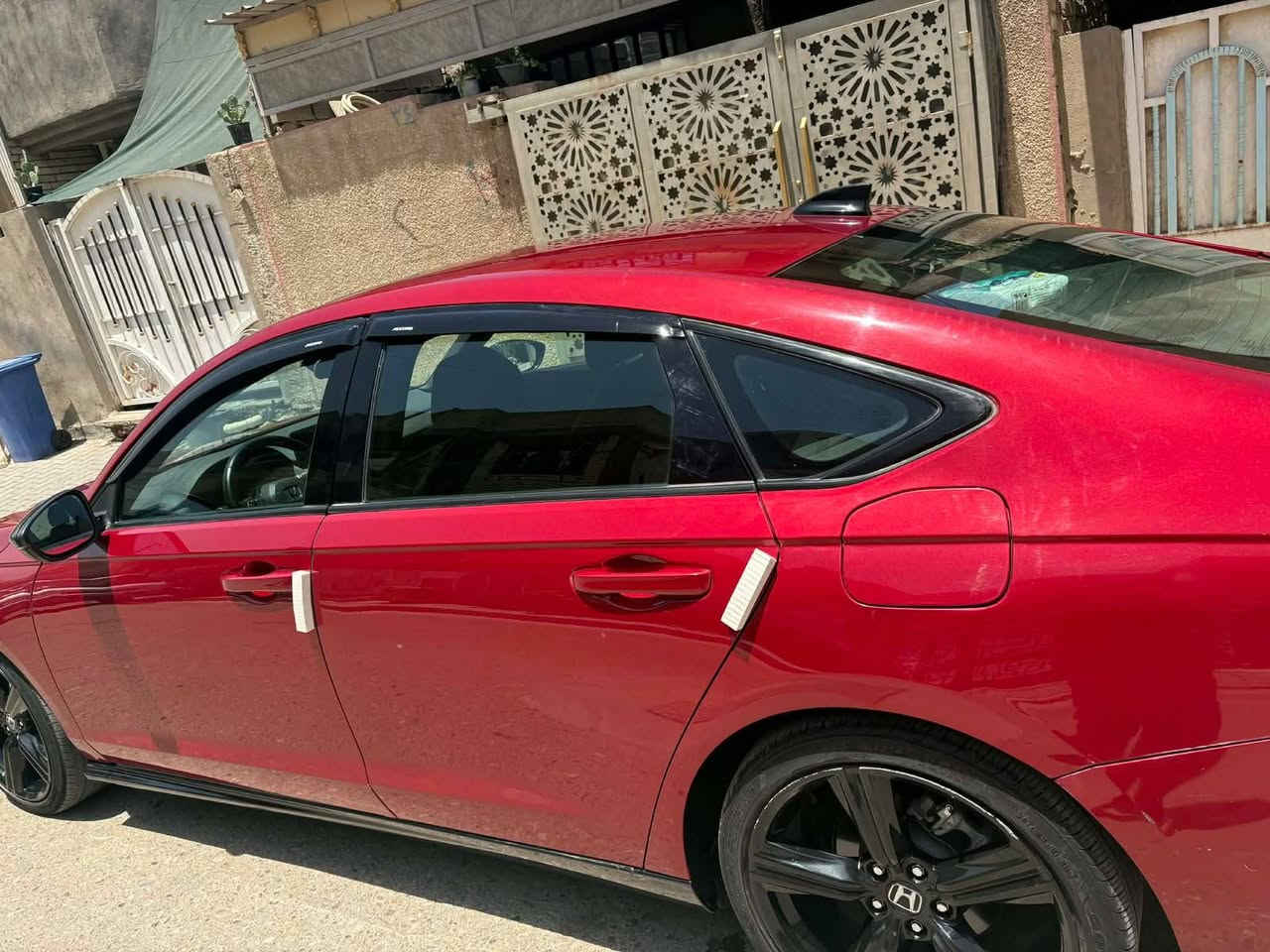 سلام عليكم للبيع هوندا اكورد سبورت L موديل ٢٠٢٤ هايبرد
سيارة حادثهة موضح 4 قطع 

بنيد مبدل 

جاملغ مبدل 

باب معمر 

جاملغ خلفي معمر 

بدون دواخل 

 تبريد بدون حماوة 

ويل 17 تايرات جدد

مواصفاتها معروفة فووول الفووول 

سعر 160$ ورقة بيهة مجال بسيط

للأستفسار أكثر الاتصال على الأرقام التالية *********** واتساب
*********** بغداد, العراق

نص مكتوب في الصور:
- صور السيارة