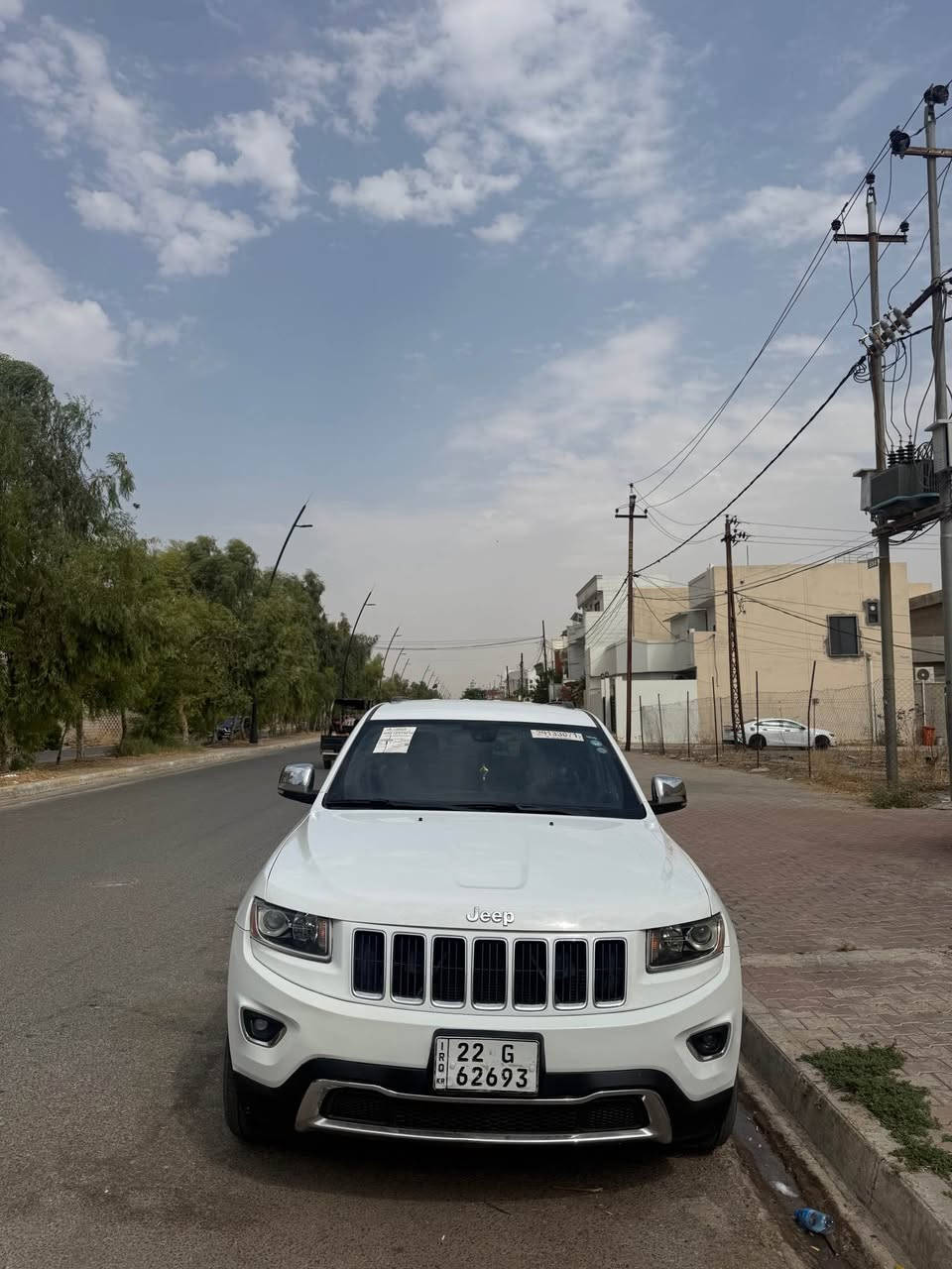 سلام عليكم للبيع او مراوس 
جيب  لاريدو 2014 لمتد 4x4 فول موصفات 1/1
 مكفوله كفاله عامه فقط مانين بارد كلش صغير متبين 
حجم المحرك : سلندر 3600  
ماوس وضعيات قياده الفور ويل 
* 
*غرفه السياره اسود سبورت 

💎 ســعــر ✅ ::  185 بيه مجال 

*اناره ترحيب 
*حساس مطر 
بصمه دخول ذكي
*صندوق كهربائي 
*شاشه كبيرة 
*كامره دواره 
*كشنات الاماميه كهربائي 
*خزن وضع المقاعد والستيرن 
*ويل حجم  18 بلادي 
هوك امامي خلفي
*شفتات ستيرن 
* حساسات خلفية وامامية 
*دبل كزوز 
* مرايا متحركه 
*مري شفط
*ستيرن كهربائي متحرك  
* كشنات تدفئة امامي وخلفي 
* كشنات امامي تبريد 
* ستيرن تدفئة   
* لد امامي ~لايت زينون بلادي   
*سيدي 
*دمام خلفي 
*ايكو 
*زراك لايت
*تبريد قطعتين 
* سستم صوت ٩ سماعات دمام خلفي 
* اشارات مرايا 
*كير طيارة 8 نمر 
* تحكمات ستيرن 
* تدفئة مرايا جانبيه 
رقم اربيل دولي بسمي
السياره جديده 
مكان السياره كركوك 

للاستفسار/ *********** واتساب موجود كركوك, العراق
