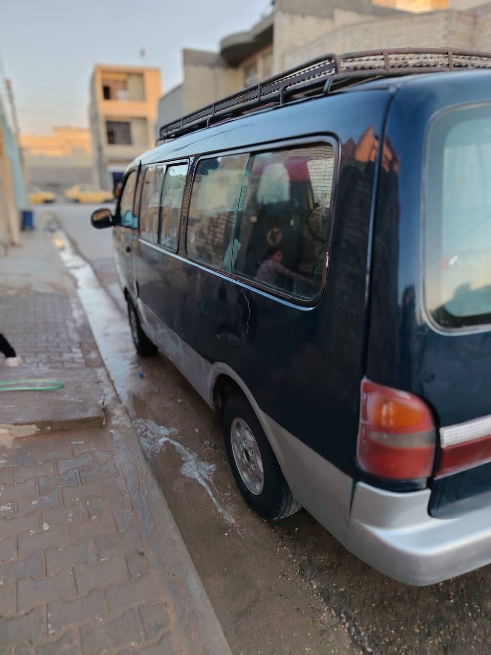 السلام عليكم كيه بريجو سياحي موديل 96 رقم انكليزي جديد مصفره هيه ضرائب غرامات كلشي مصفره اتريد تحويل تريد وكاله اني خادم مكاني بغداد الكماليه السياره بسمي السياره كايمه السياره عوزه تجفيت ودوشمه بس هاي نواقصها السعر 35 وبيه مجال رقمي ***********
