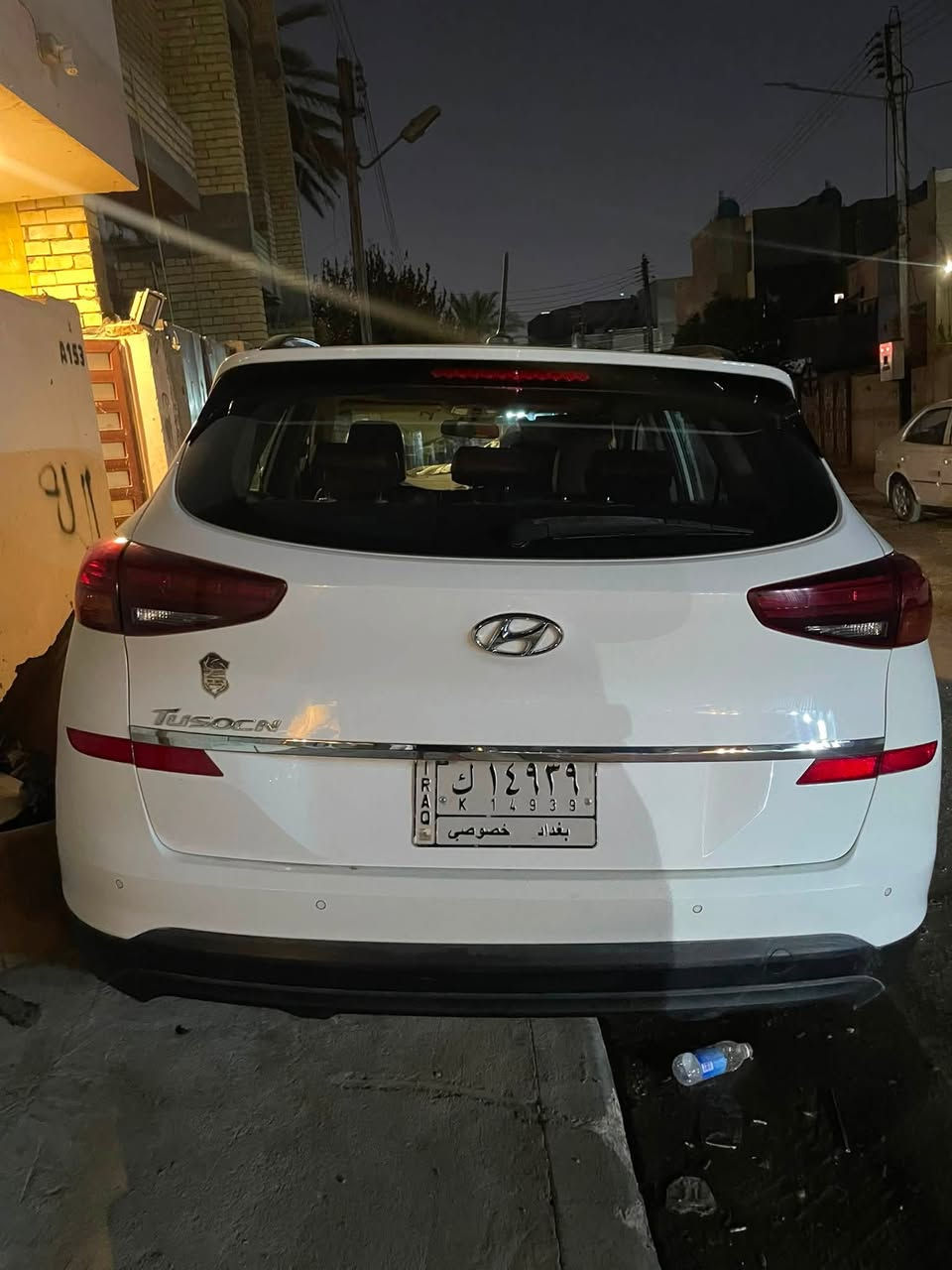 للبيع توسان خليجي فول مواصفات
189$ورقة وبيه مجال 
بدون صبغ 
بيه ملاحضات بسيطة 
موديل 2019
ماشية 100ك
مكان السيارة بغداد حي الاعلام 
***********
ابو الياس
