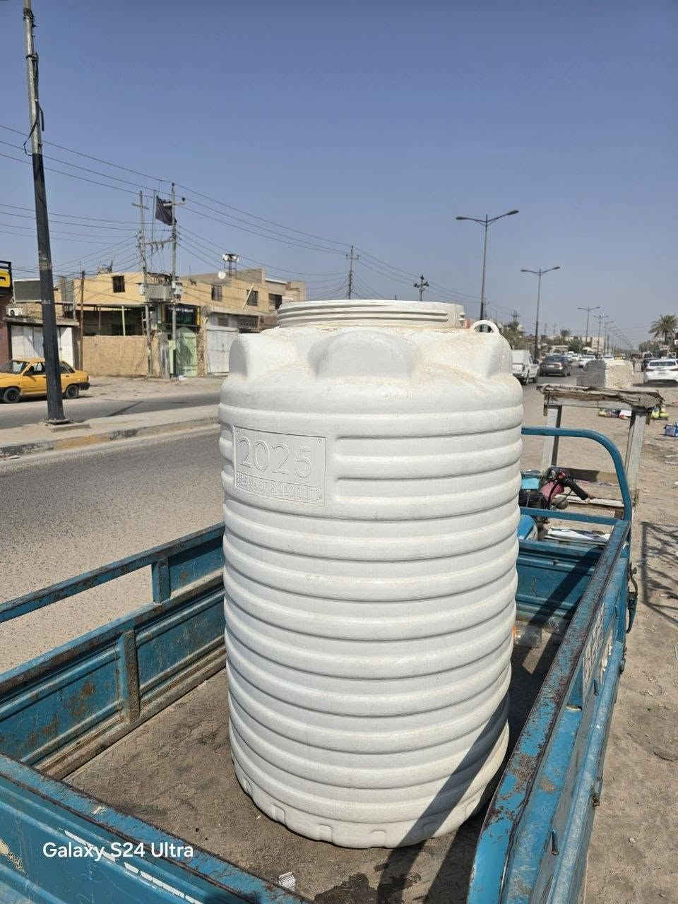 ابو500التر اب15الف العنوان حله ورديه خارج قرب علوت المخضر يم البسطيات مال المخضر  ***********

نص مكتوب في الصور:
- Galaxy S24 Ultra