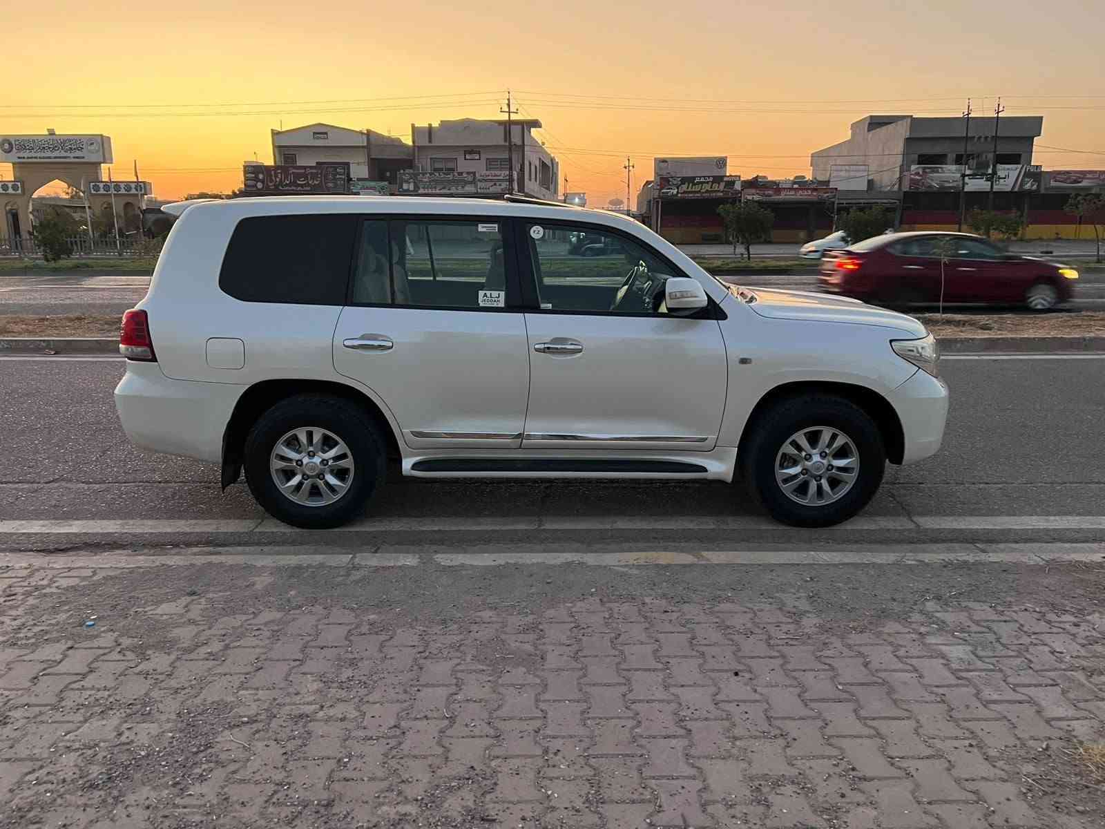 لاندكروزر GXR • ٢٠١١ • كركوك