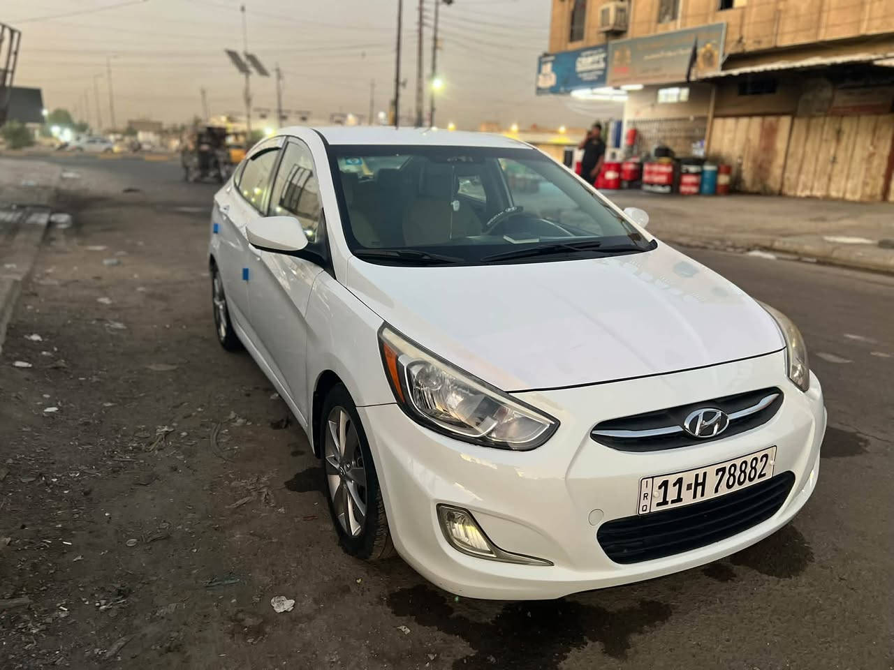 السلام عليكم
اكسنت 2016وارد امريكي 1600 

گير at المرغوب 6 نمر

محرك وكير شرط بدون فتح مملعوب بيهن

تحكم ستيرن 

حادث قطعتين بدون دواخل جاملغ وباب عكس السايق نفسهن مصلحات ومصبوغات كفاله لغود شواصي بشرط

تبريد ثلج 

ويل كب بلادي 

شلشه جبيرة كار بلي

داخل عسلي  

ادامة منظومة البانزين 

باتري ac delco جديد ظمان سنة 

السيارة مناقصهة شي هزه جديده سنويه جديده   

السيارة باسمي تحويل ثاني يوم

السعر 87 وبيهة مجال

***********

مكانها بغداد البنوك

