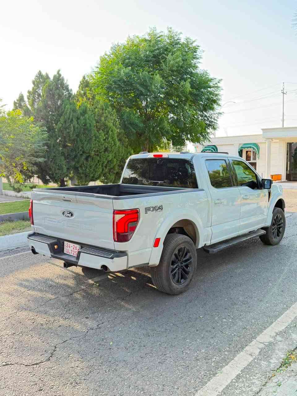 Ford f150 2024 V8
فورد F150
2024
محرك: V8
مواصفات : XLT شاشه كبيره رادار امامي وخلفي 5كامرات كشنات كهربائيه كشنات تدفيه كير طيار
جكمجه ميز بانوراما سماعات Bang & Olufsen 
ماشيه: 6miفقط
حادث السياره : 3ونص صبغ +بيها تعديل بارد بل حافه سقف
بدون دواخل وشاصي وايرباك شرط
سياره بدون رقم تترقم دهوك/اربيل/سليمانيه
مكان سياره زاخو
سعر: 305ومجال
***********
***********
