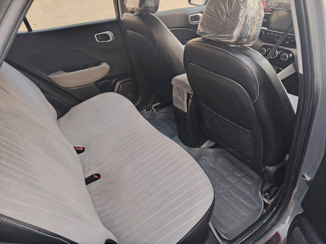 سلام عليكم هونده فينو موديل ٢٢ بسمي ١٢٥ وبيهه مجال مكان الزعفرانيه ***********
