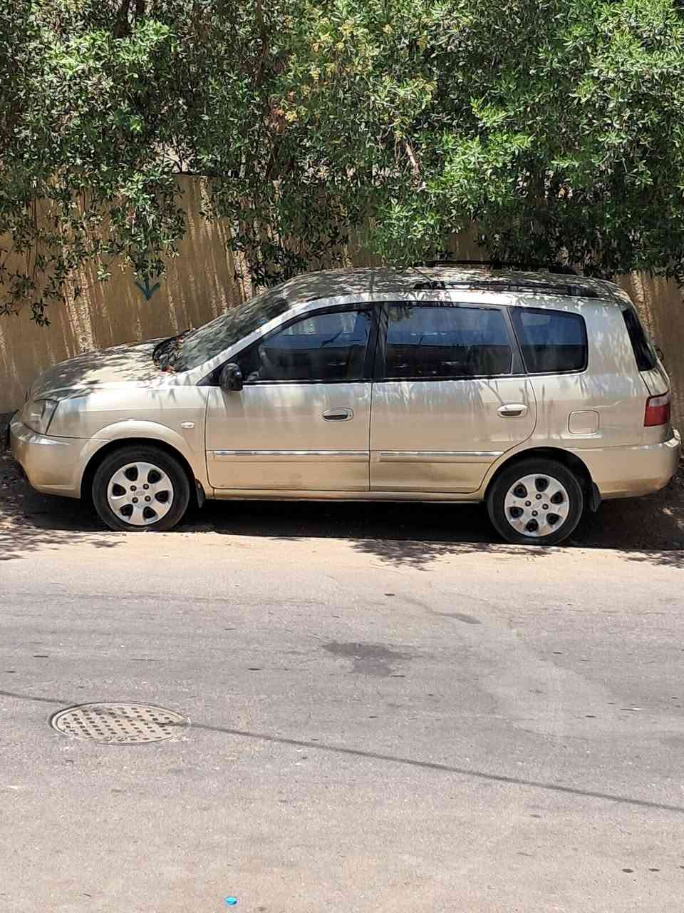 كيا كارنز 2006 كير عادي 7 راكب رقم نجف السيارة جاهزه السعر 55 تليفون ***********
