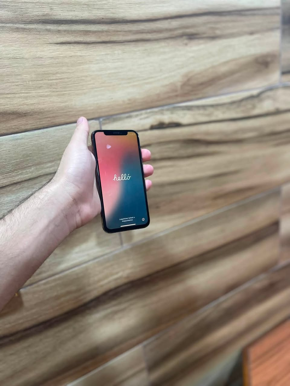 السلام عليكم.
iphone Xs انتبه  اكس إس مو اكس عادي ،
للبيع
اللون ذهبي
نضافة 💯
مستبدل فقط بطارية 🔋 اصلية
ذاكرة 64 💽
كلة الجهاز نضيف وشغال معدا الظهر مفطر ومستبدل بطارية اصلية الشحن أنسى.
للبيع بسعر مناسب.
أو مراوس.
هـــــ.  ***********
موجود اتصال و واتس آب و خاص.
