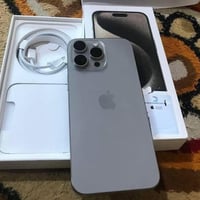 آيفون ١٥ برو ماكس • ذاكرة ٢٥٦ • شاشة مبدلة