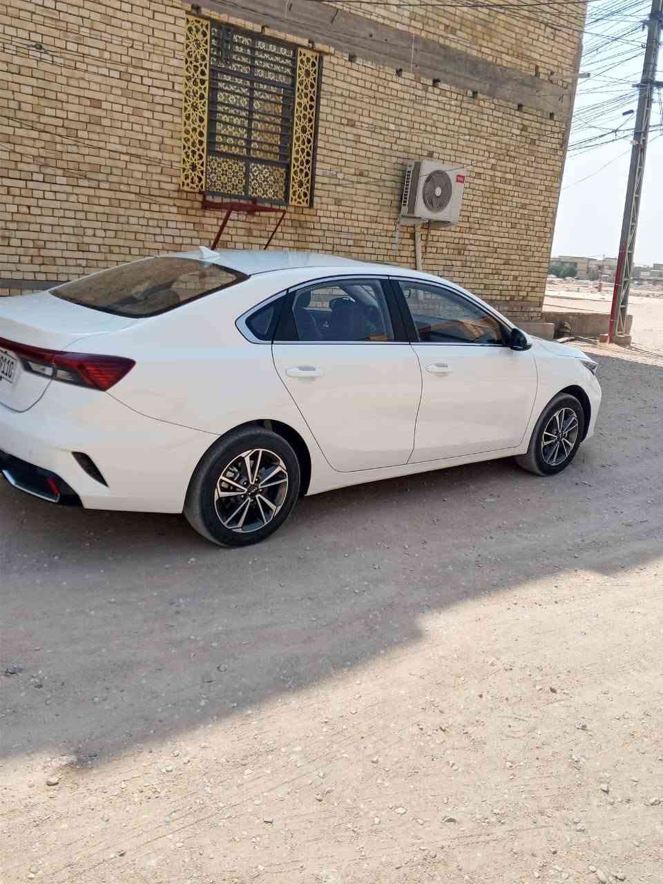 سلام عليكم سيارة للبيع نوع  كي اثري موديل 2024 كير مكينه  كفاله عامه  حجم المكينة  1600 دبل نوزل كفاله عامه  من الصبغ والتبديل بيها  بارد بصيط ماشيه 44 فول مواصفات شاشه بصمه  تحكم ستيرن  سايد بريك بصمه
فتحه تخم تاير حداديه تبريد ثلج 
العنوان الكربلاء سعر 128 بيها مجال 
رقم/***********// الهاتف
سلام عليكم سيارة للبيع نوع  كي اثري موديل 2024 كير مكينه  كفاله عامه  حجم المكينة  1600 دبل نوزل كفاله عامه  من الصبغ والتبديل بيها  بارد بصيط ماشيه 44 فول مواصفات شاشه بصمه  تحكم ستيرن  سايد بريك بصمه
