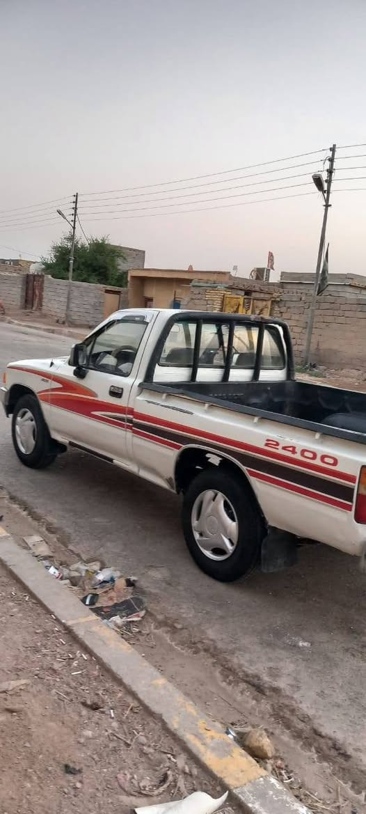 سلام عليكم سياره للبيع مديل ٩٢ رقم واسط بسمنه مكفوله كير محرك اكسن شاصي  سعر ٥٥ورقه وبيه مجال لمكان ميسان ناحيه سيد أحمد الرفاعي
***********
