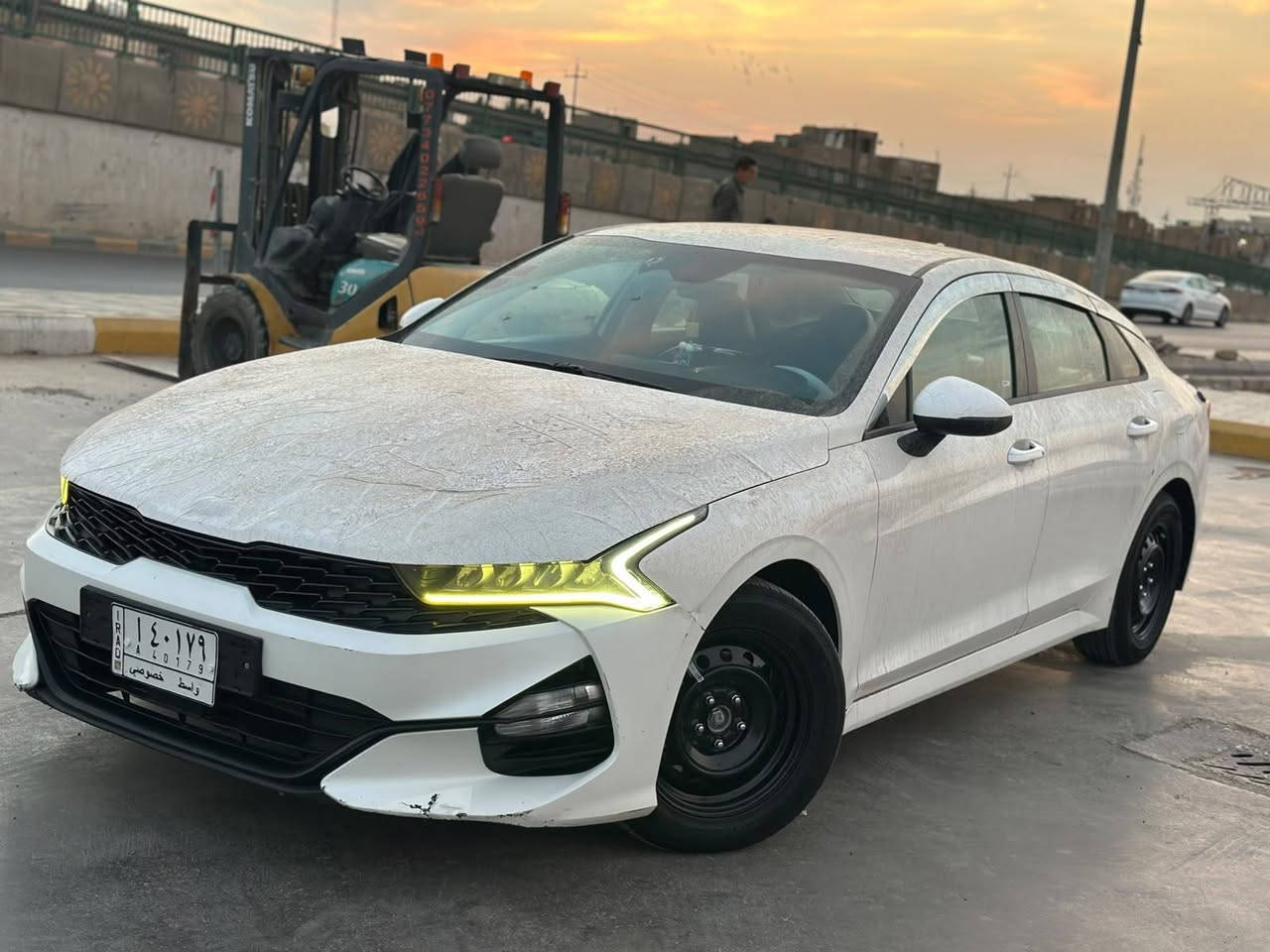 اسلام عليكم رجا المو شراي ويشوف السعر هواي يخلي كلمه مرتبه مثله  اخوان  k5 موديل 2021 معوقين رقم واسط بعد سنه صير حره سياره جاهزه على اخر حبايه تخم تاير وحداديه قبل سبوع نفض سياره أعلى موصفات عدى الفتحه
ردار امامي
رادار جانبي
تريحب
نقطه عميا
توقف ذاتي
رادار حوادث
كامره خلفيه ٣٦٠ درجه
شاشه بلاد
بك لايت نشره مال خليجي
صدوق ذكي ينفتح عند الاقتراب
تبريد دجتل لمس
تدفه تبريد مقود
تبريد حار بارد كلاصات
كشنات تبريد تدفه
كشن كهربائي
كير موس
وضعيات ٤ قياده
حساس امامي خلفي
مكان السياره واسط الكوت مركز المدينه سونار موجود بل منشور صبغ كوريا فقط السعر ١٥٣ وبيها مجال حك الجيه ***********
