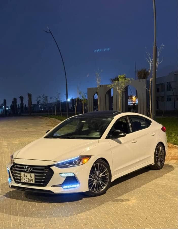 النترا موديل ٢٠١٨
رقم بصرة إنكليزي
اللون البيض وارد أمريكي مكفولة عدا الدعامية صبغ 
فول مواصفات 
محرك ١٦٠٠ تيربو  سبورت قمارة بلاد اسود فتحه  تحكم استيرن شاشه كبيرة كشتات جلد تدفى بالكشن 
مكينه كير تبريد كهربائيات. كله جاهز حدادة  
العنوان البصرة.  رقم الهاتف *********** البصرة, العراق
